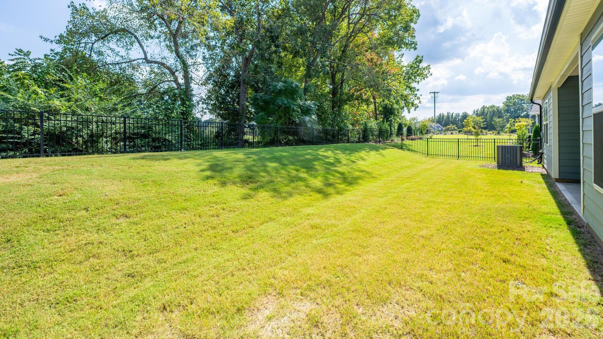 115 S Dunlavin Way Property Photo 34