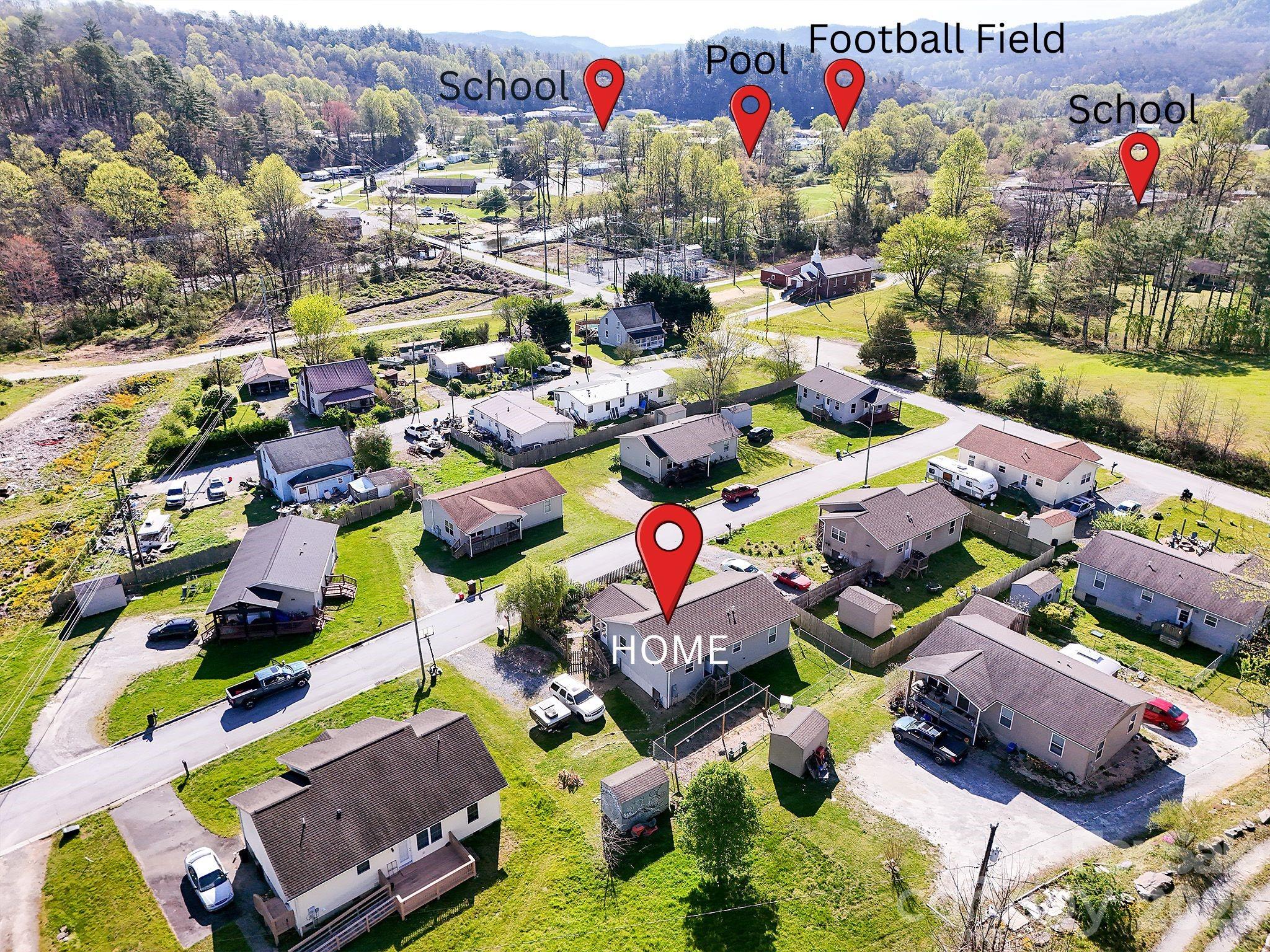 47 Rosman Trail Property Photo 2