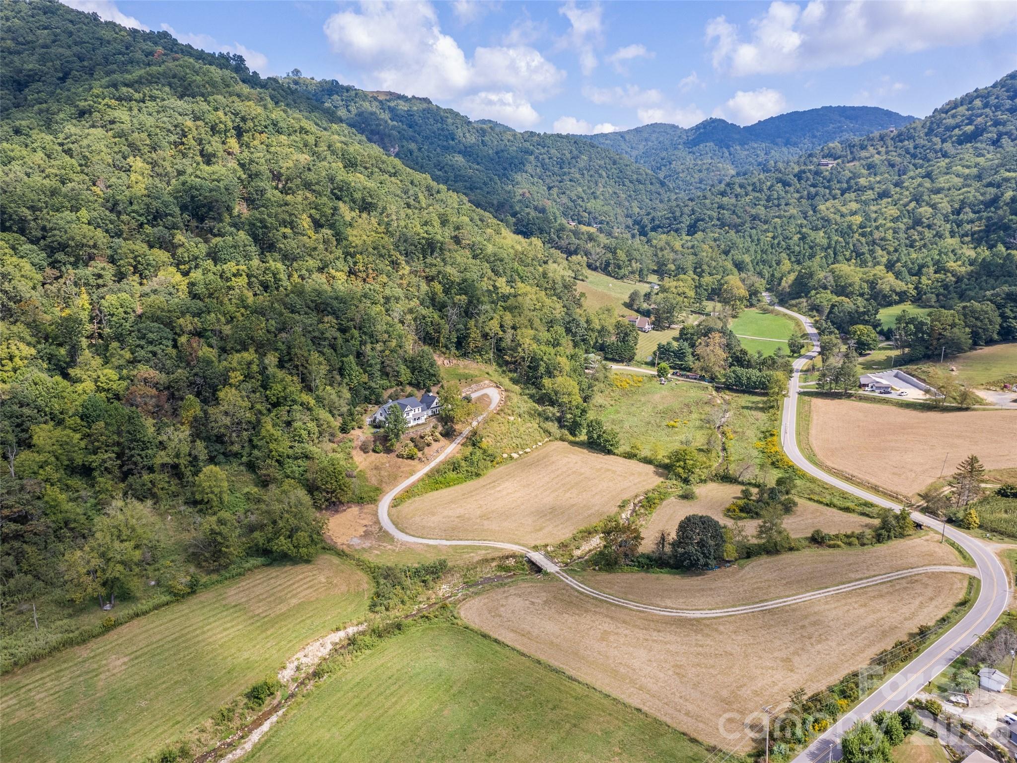 3827 Liner Creek Road Property Photo 9