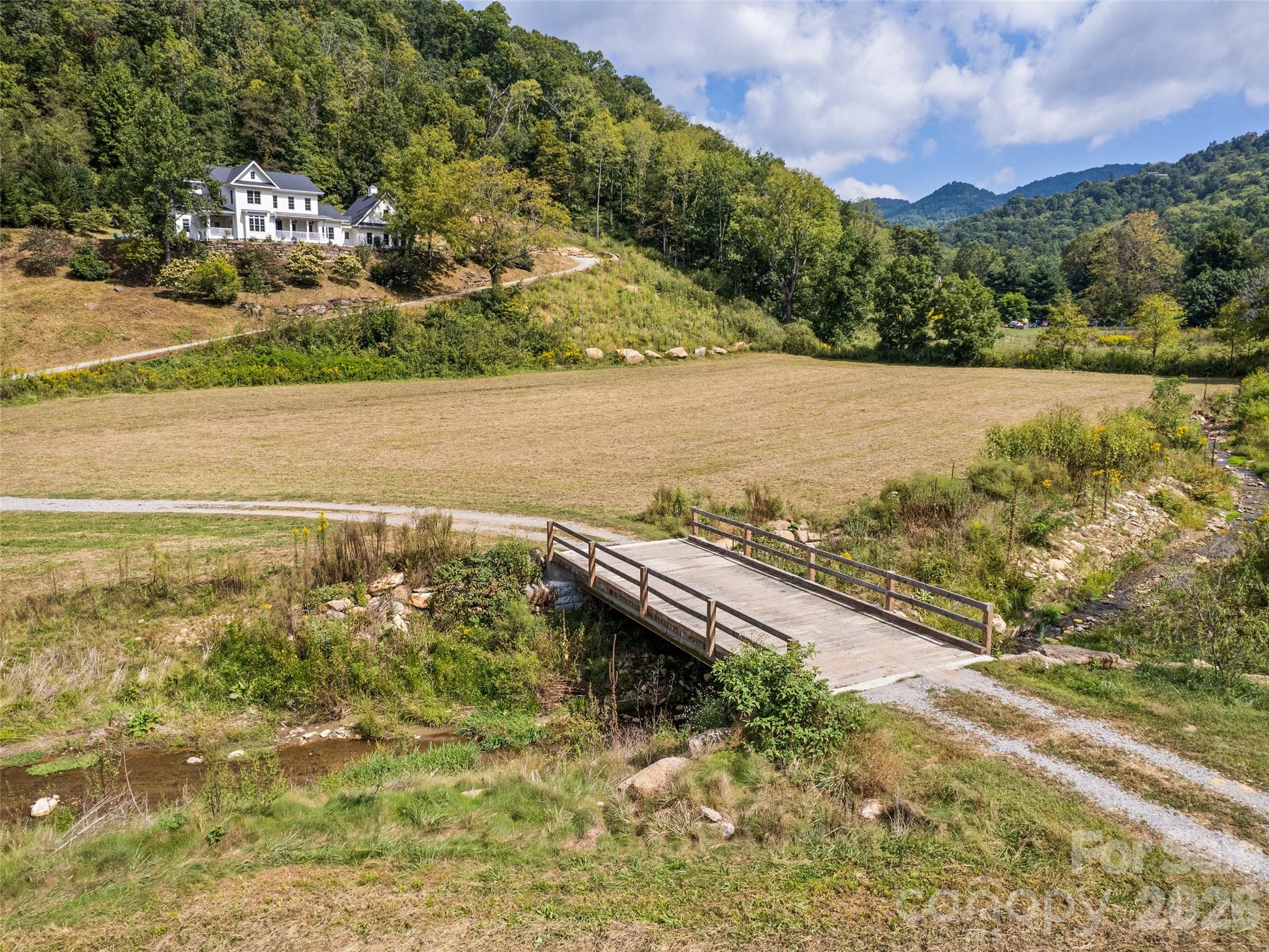 3827 Liner Creek Road Property Photo 13