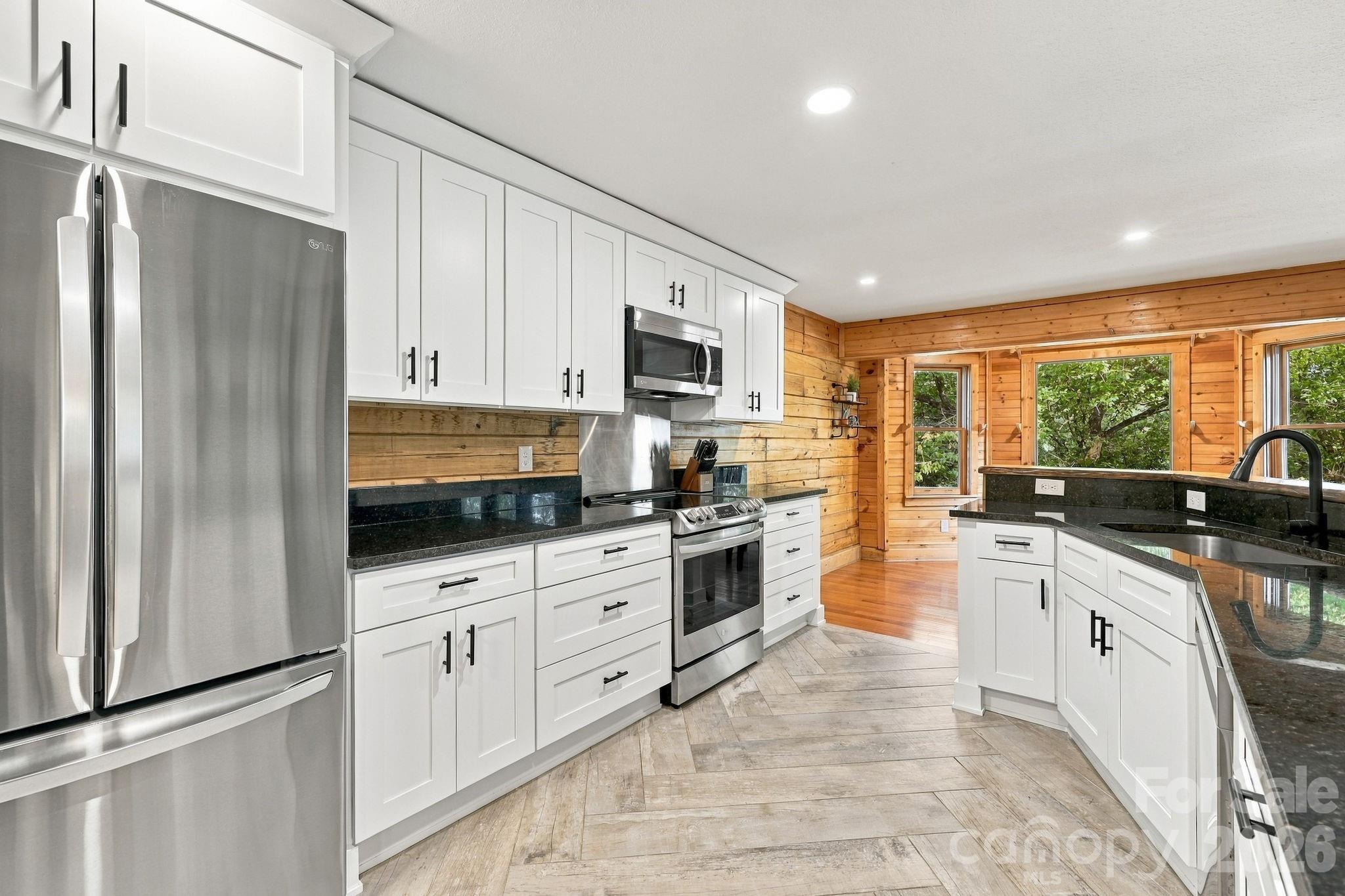720 Cane Creek Road Property Photo 8