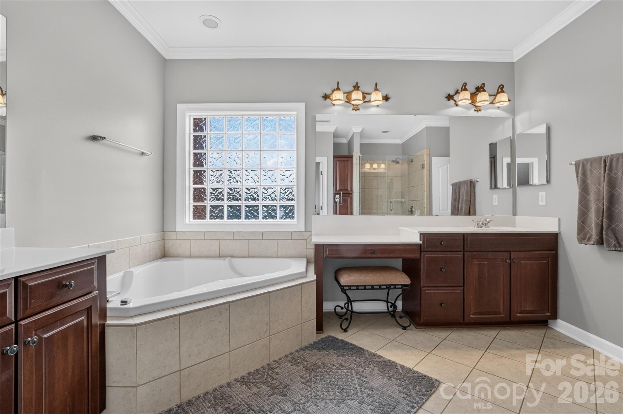 10103 Legolas Lane Property Photo 7