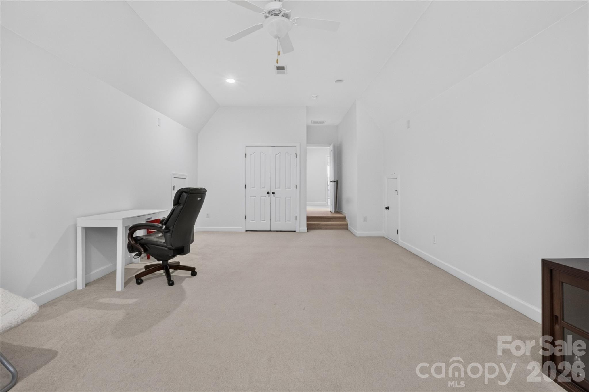 10103 Legolas Lane Property Photo 15