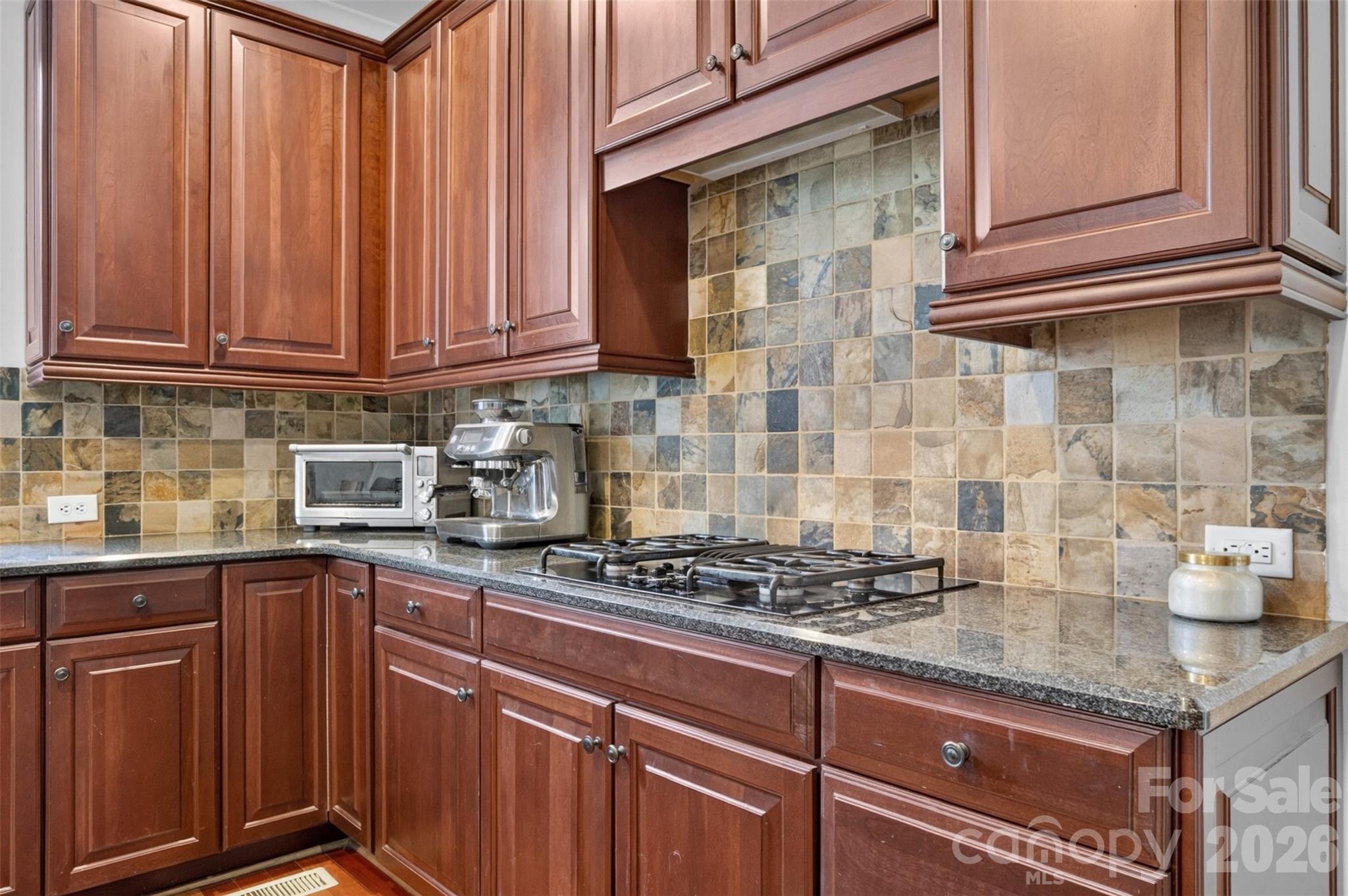 10103 Legolas Lane Property Photo 23