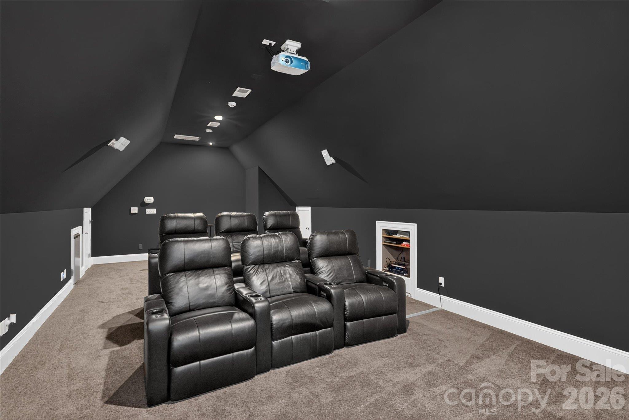 1617 Lookout Circle Property Photo 33