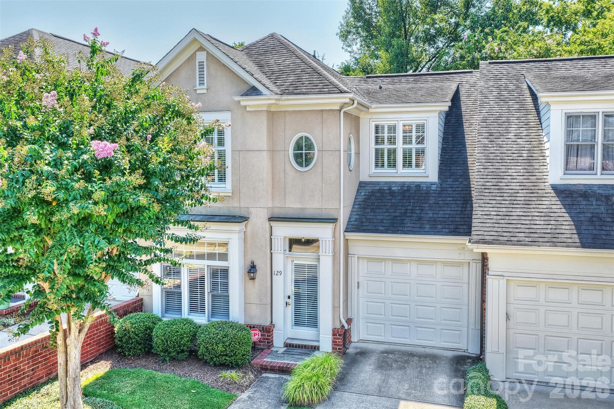 129 Sloane Square Way