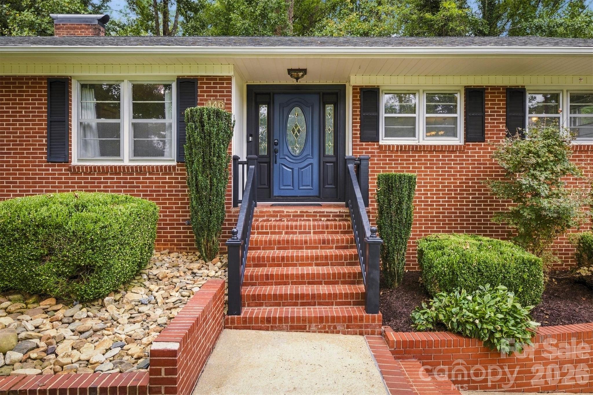 146 Maehill Place Property Photo 10