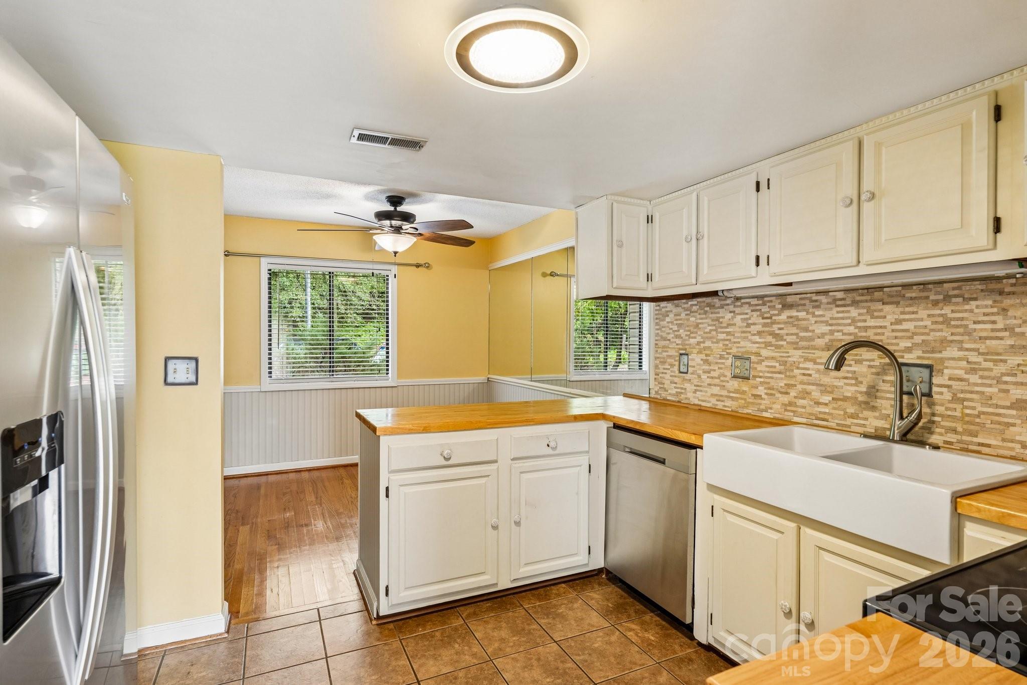 5182 Corbin Lane Property Photo 10