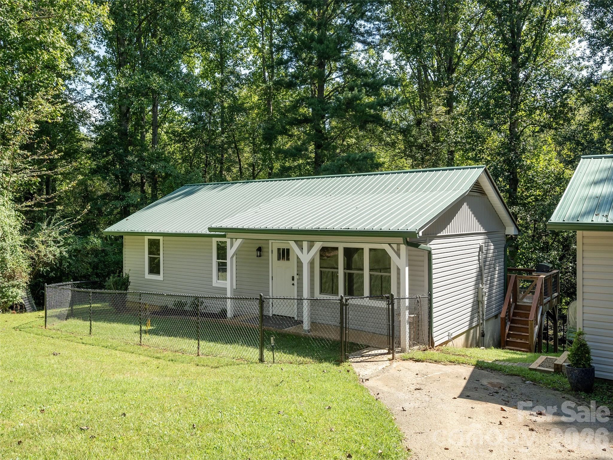 4103 Turnpike Road Property Photo 2