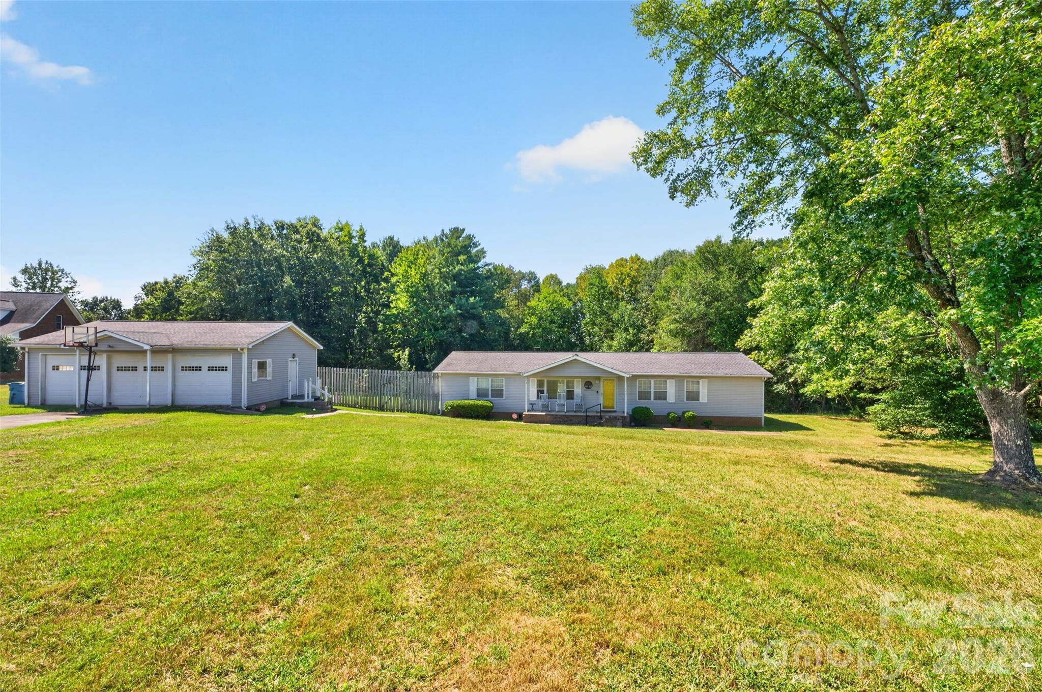 455 Hubbard Road Property Photo 1