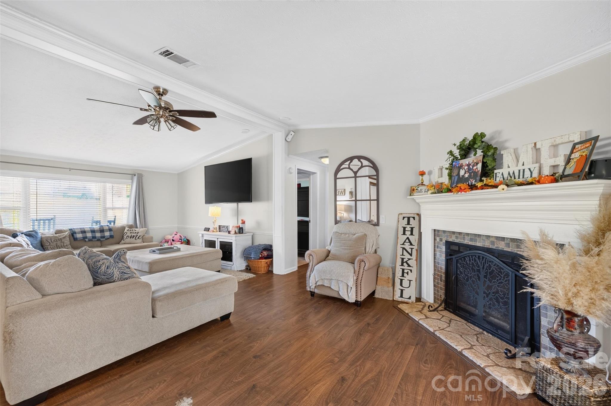 455 Hubbard Road Property Photo 7