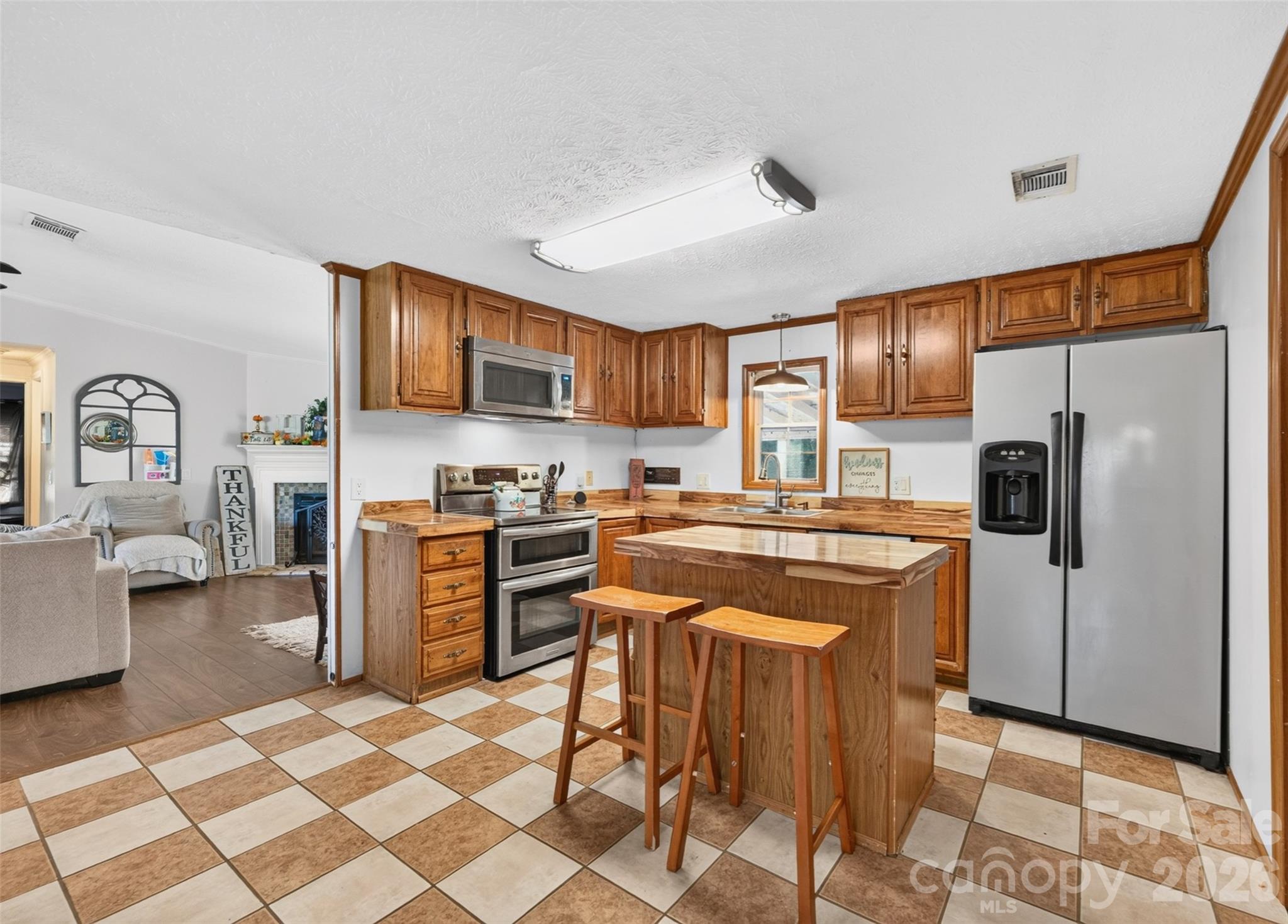 455 Hubbard Road Property Photo 10