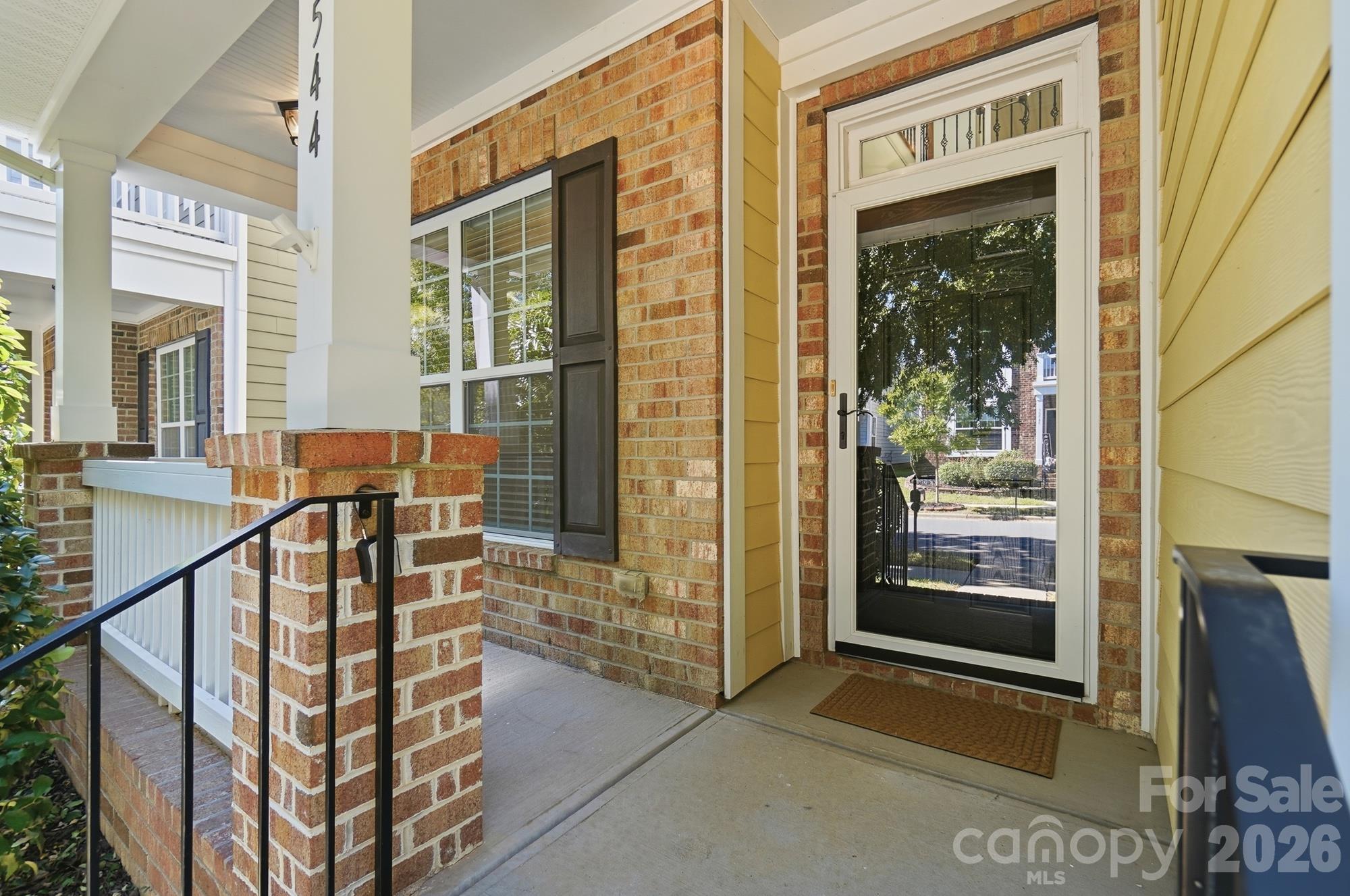 10544 Royal Winchester Drive Property Photo 4