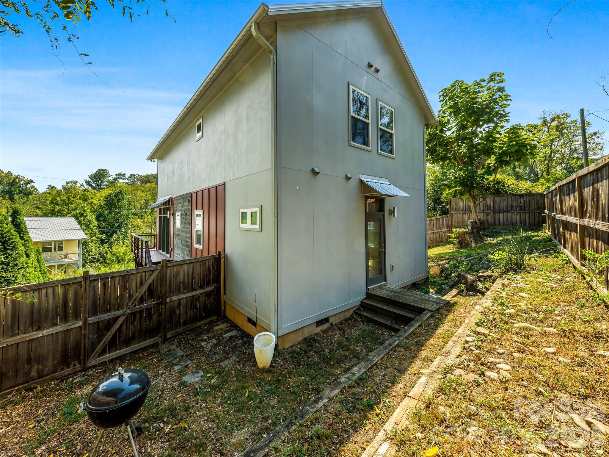 26 Blalock Avenue Property Photo 28