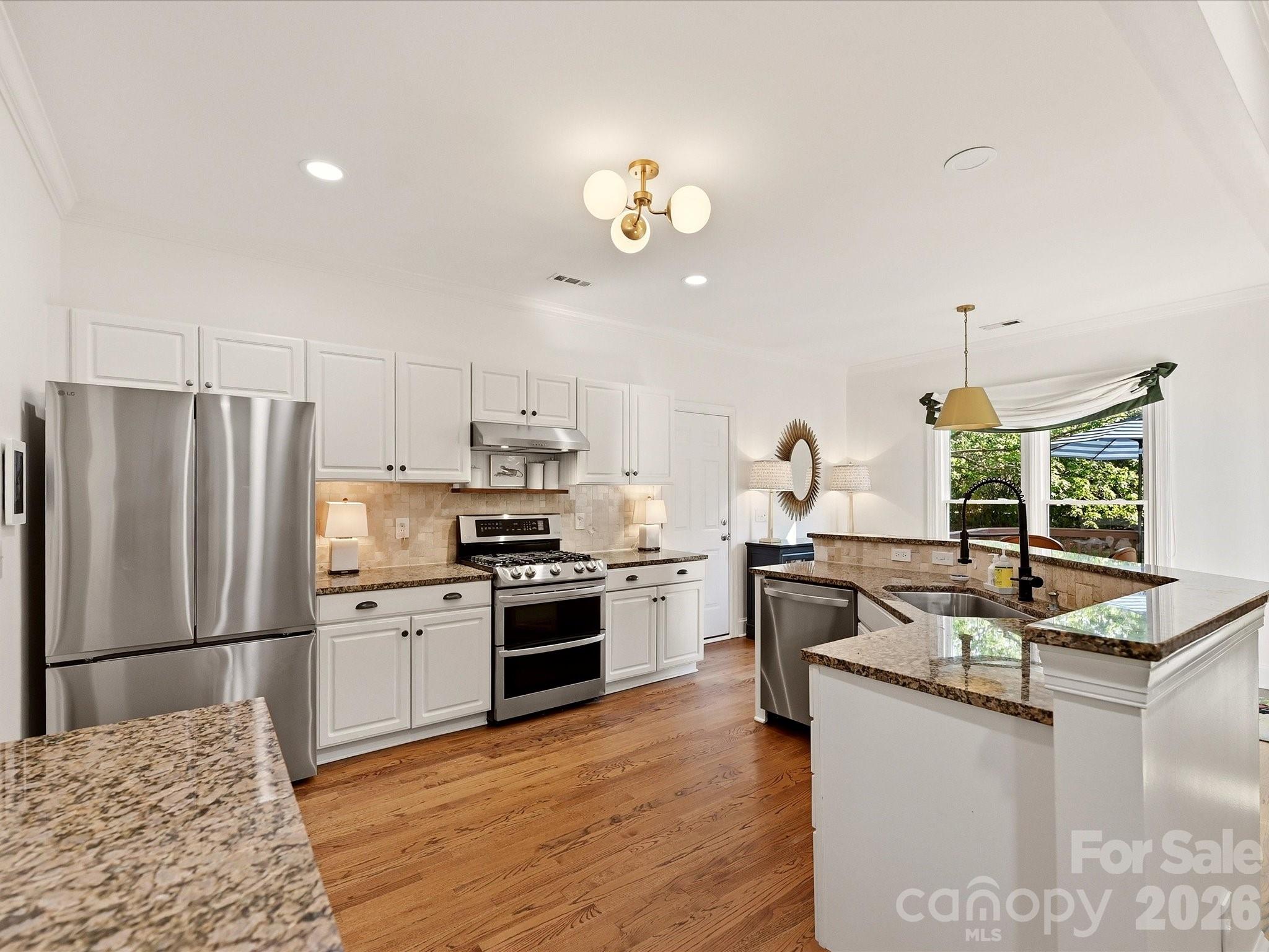 809 Celbridge Court Property Photo 8