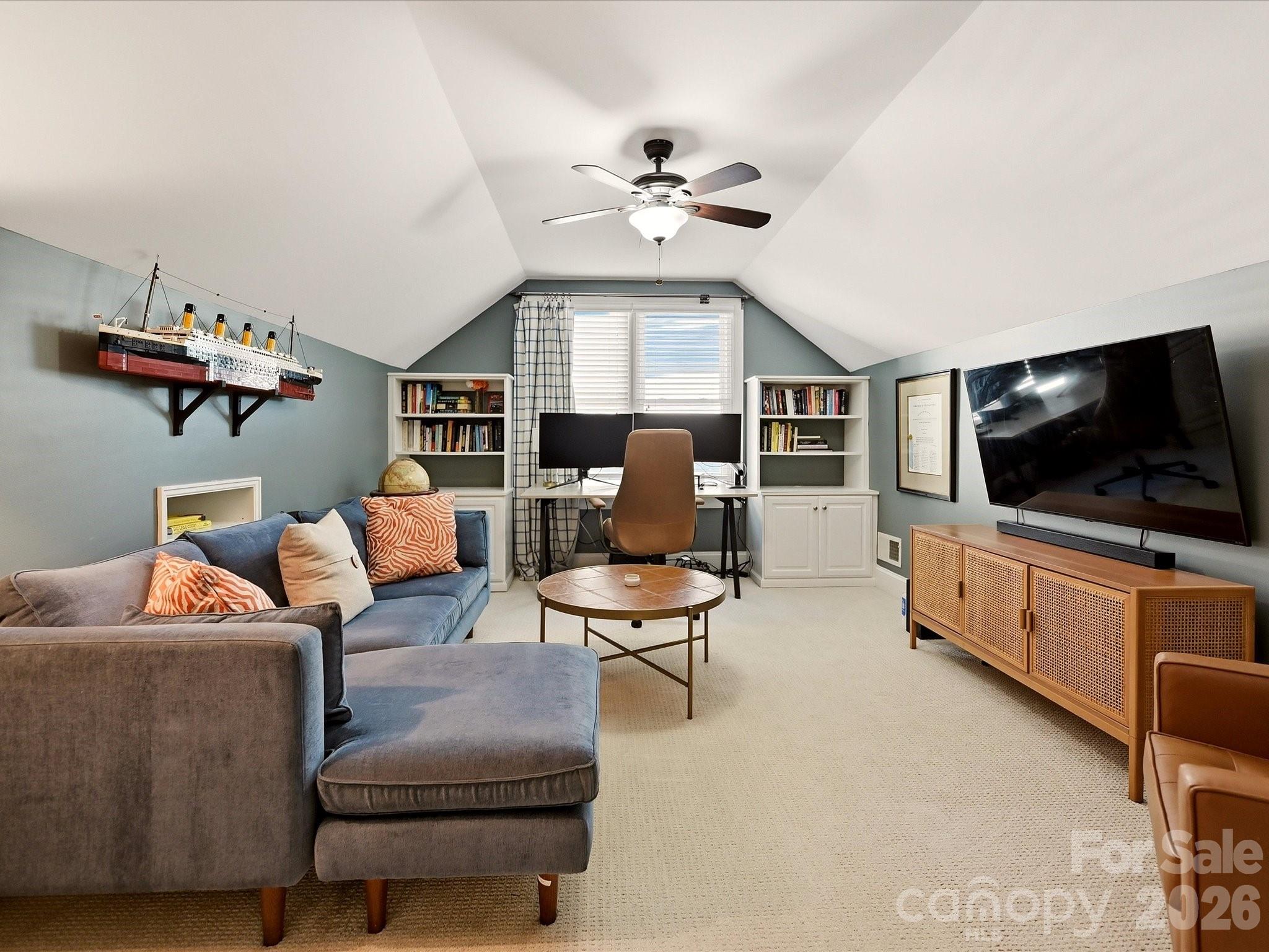809 Celbridge Court Property Photo 23