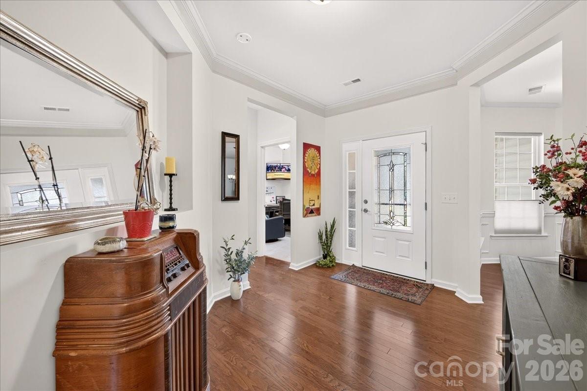 744 Bearcamp Way Property Photo 3