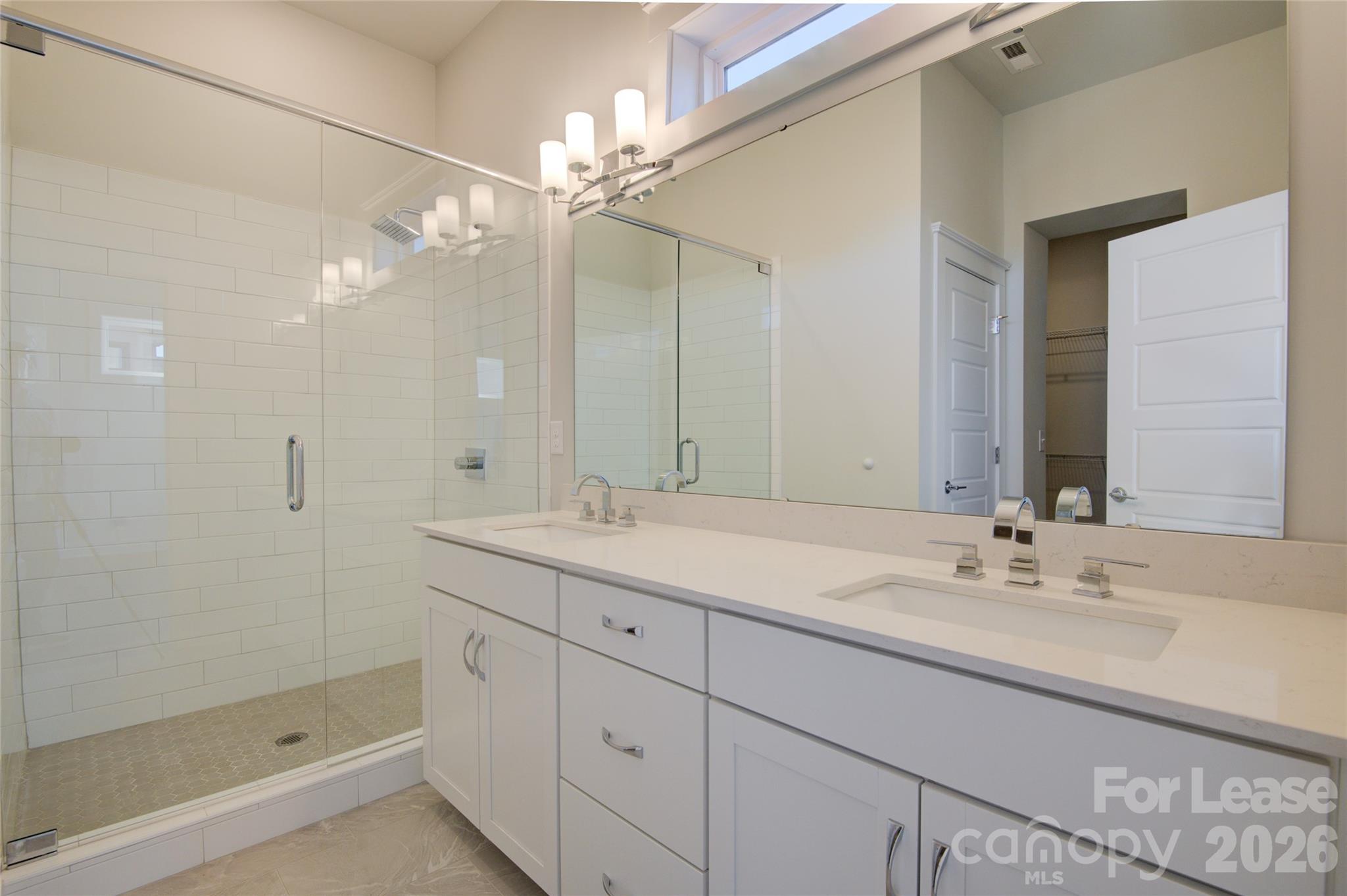 5939 Ardrey Kell Road Property Photo 17
