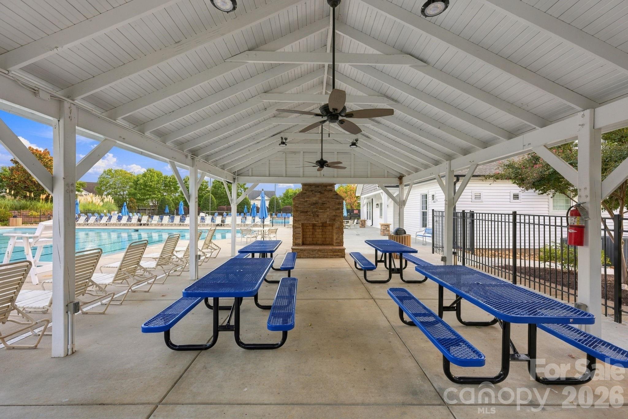 2561 Fallbrook Place Property Photo 43