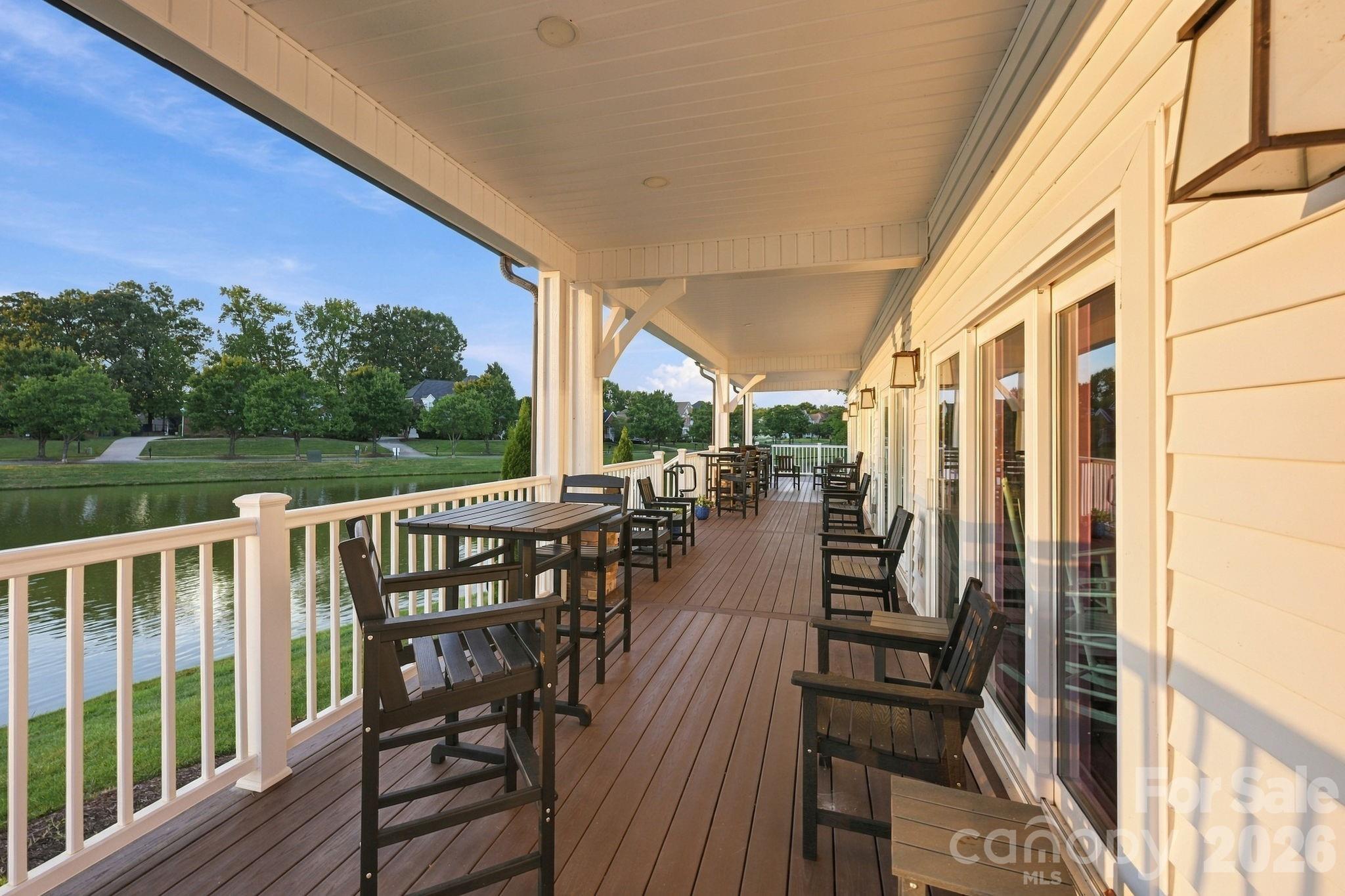 2561 Fallbrook Place Property Photo 45