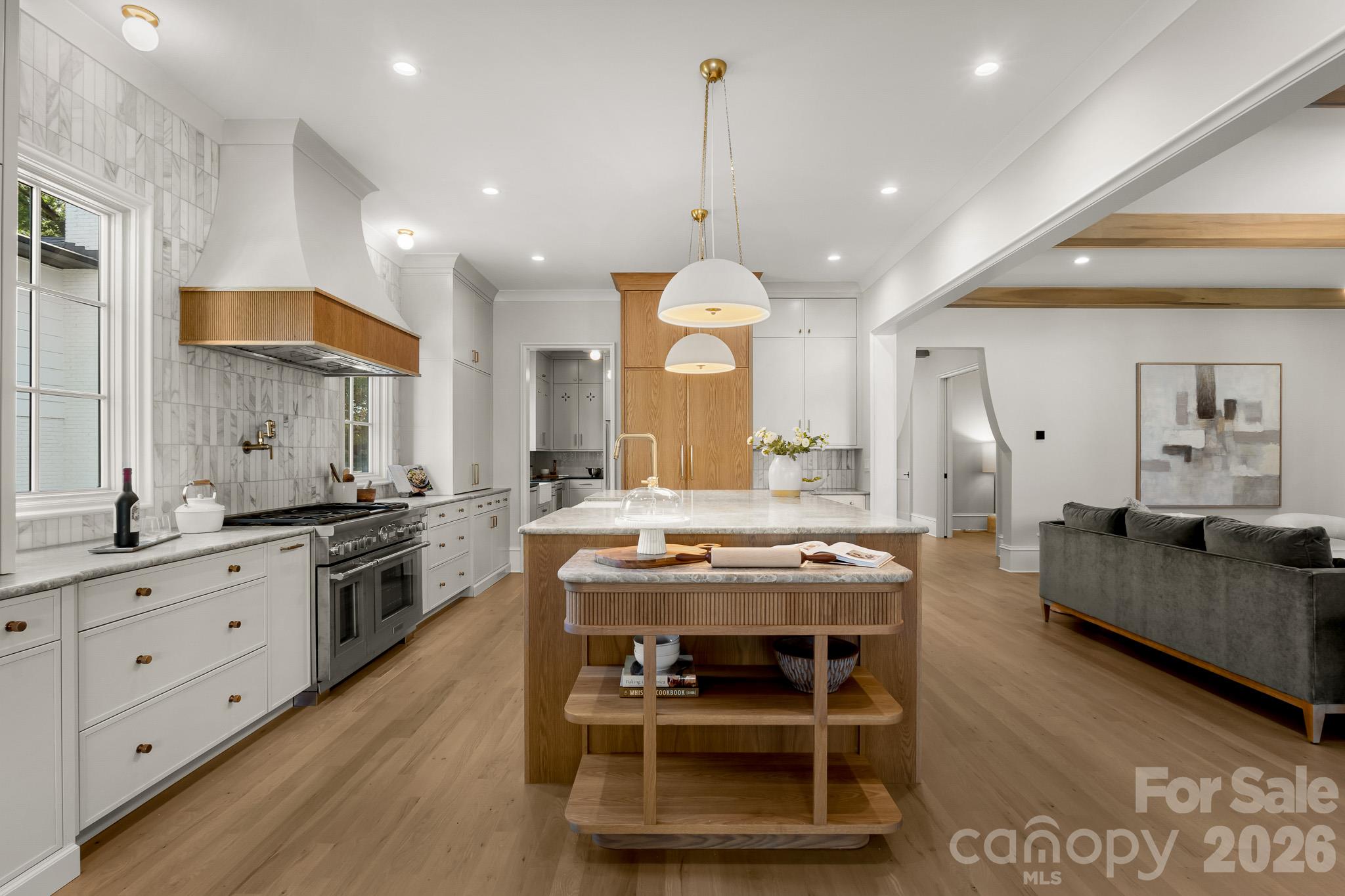 542 Lansdowne Road Property Photo 7