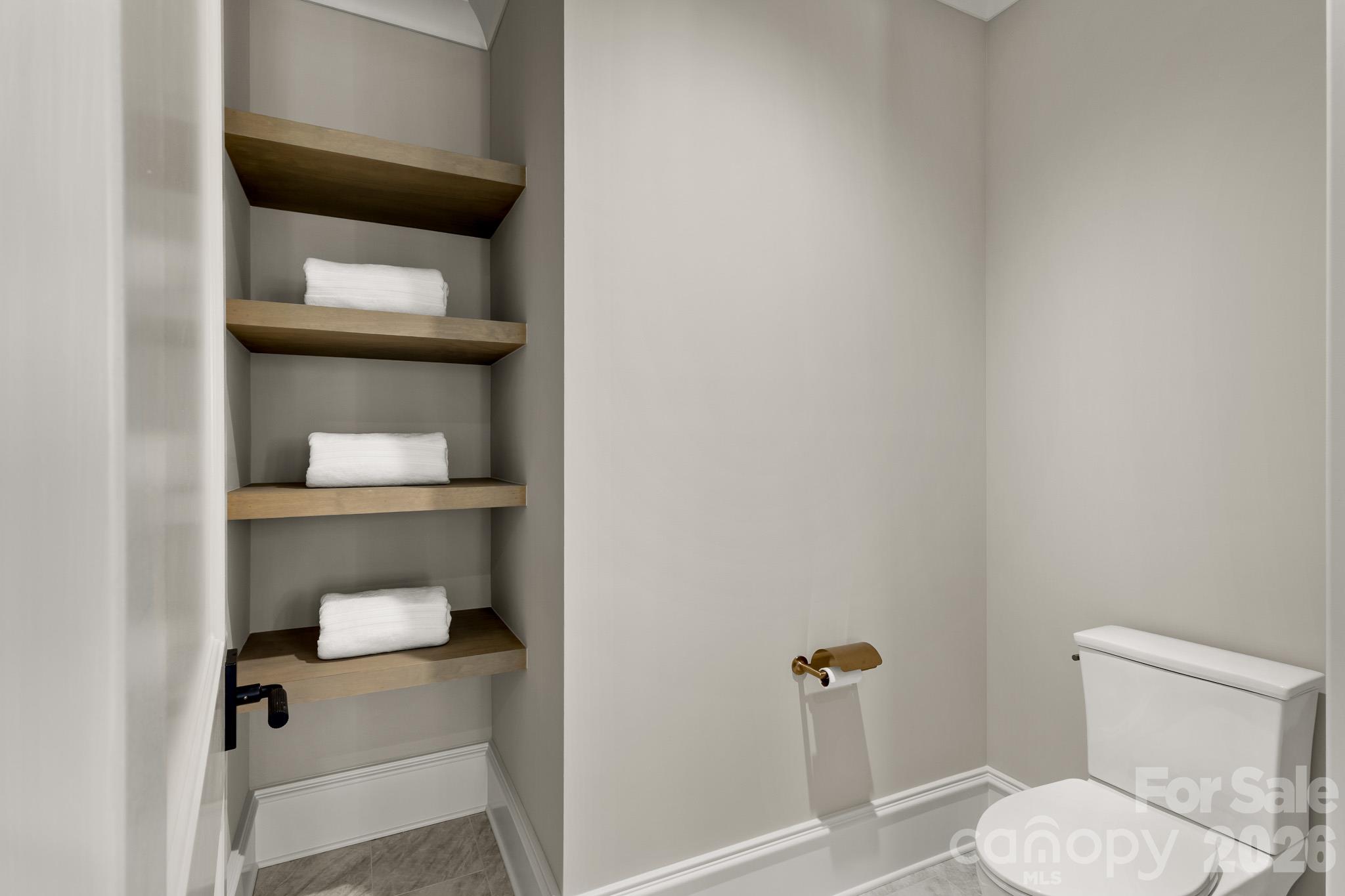 542 Lansdowne Road Property Photo 25