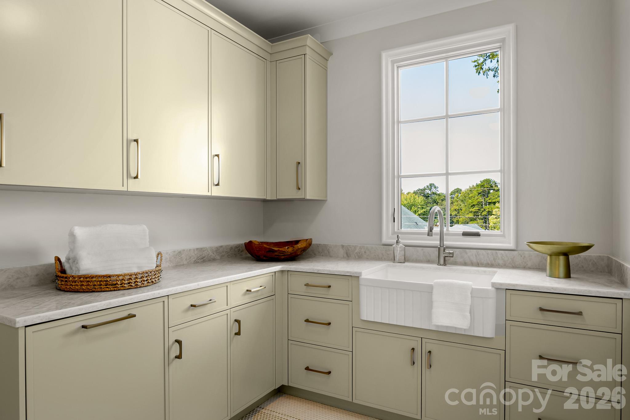 542 Lansdowne Road Property Photo 46