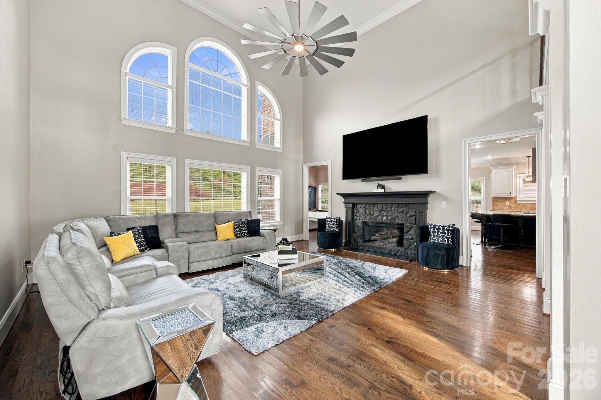 6671 Fox Ridge Circle 42 Property Photo 11