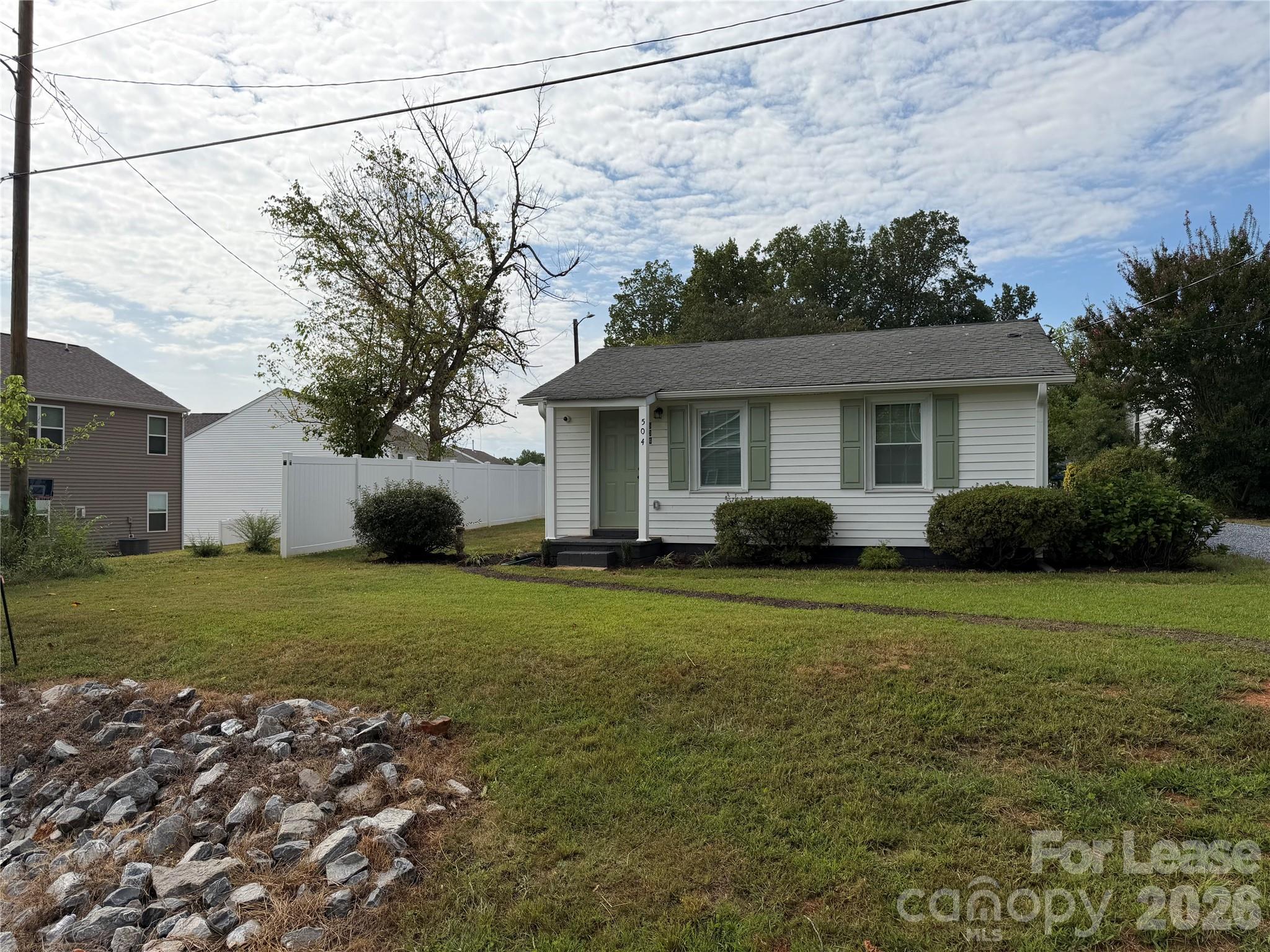 504 Stroupe Road Property Photo 1