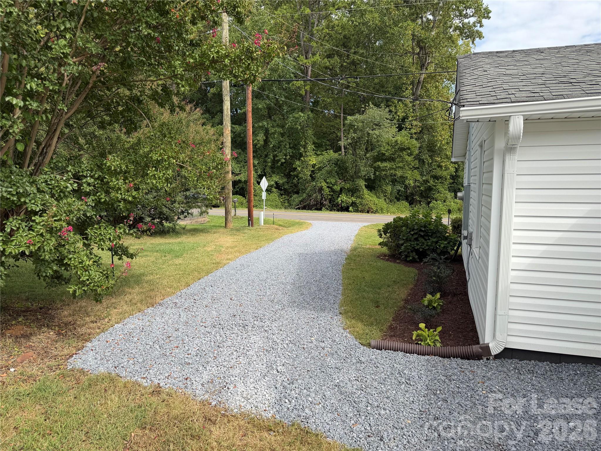 504 Stroupe Road Property Photo 2