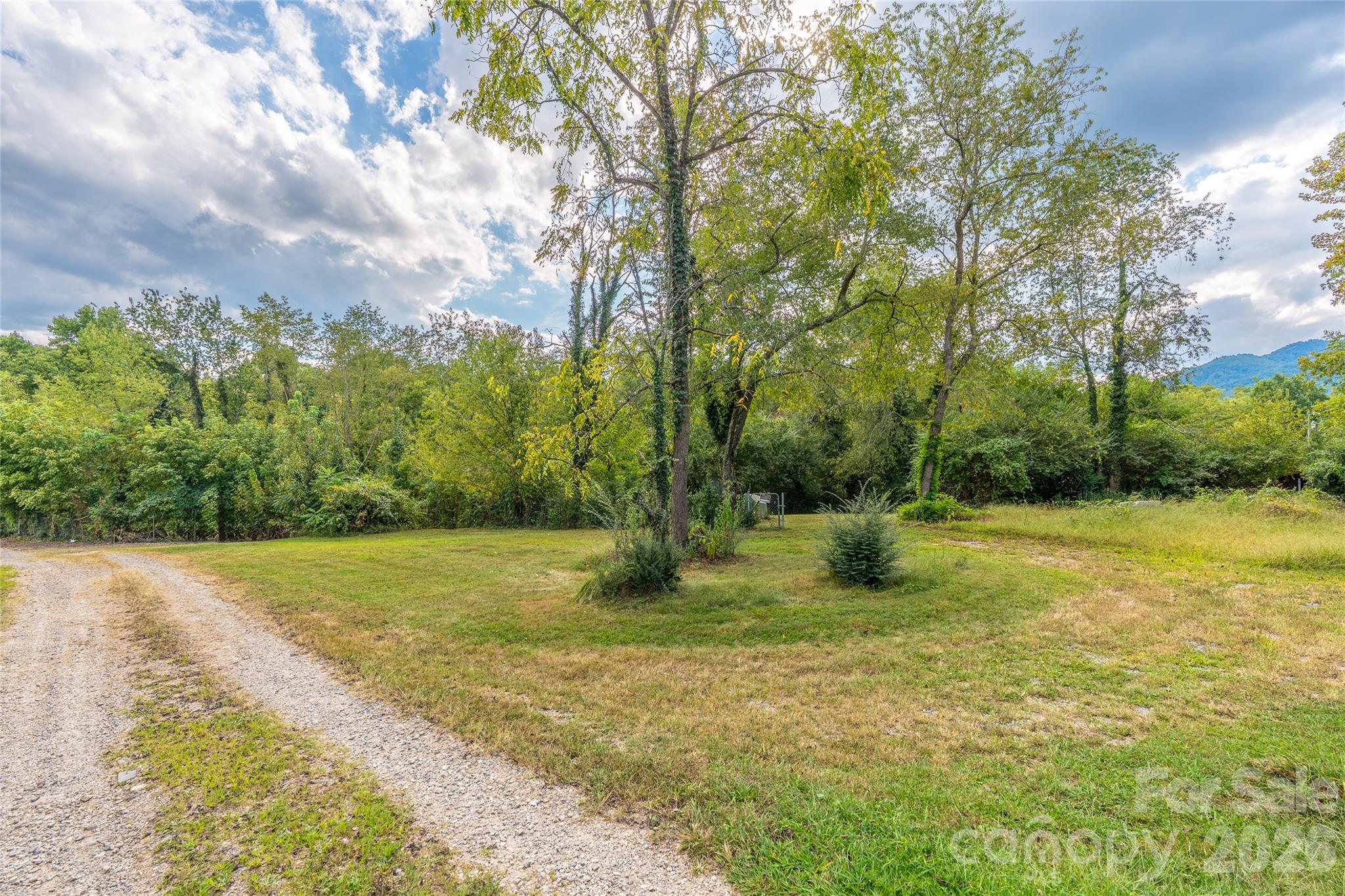 16 Arda Drive Property Photo 1