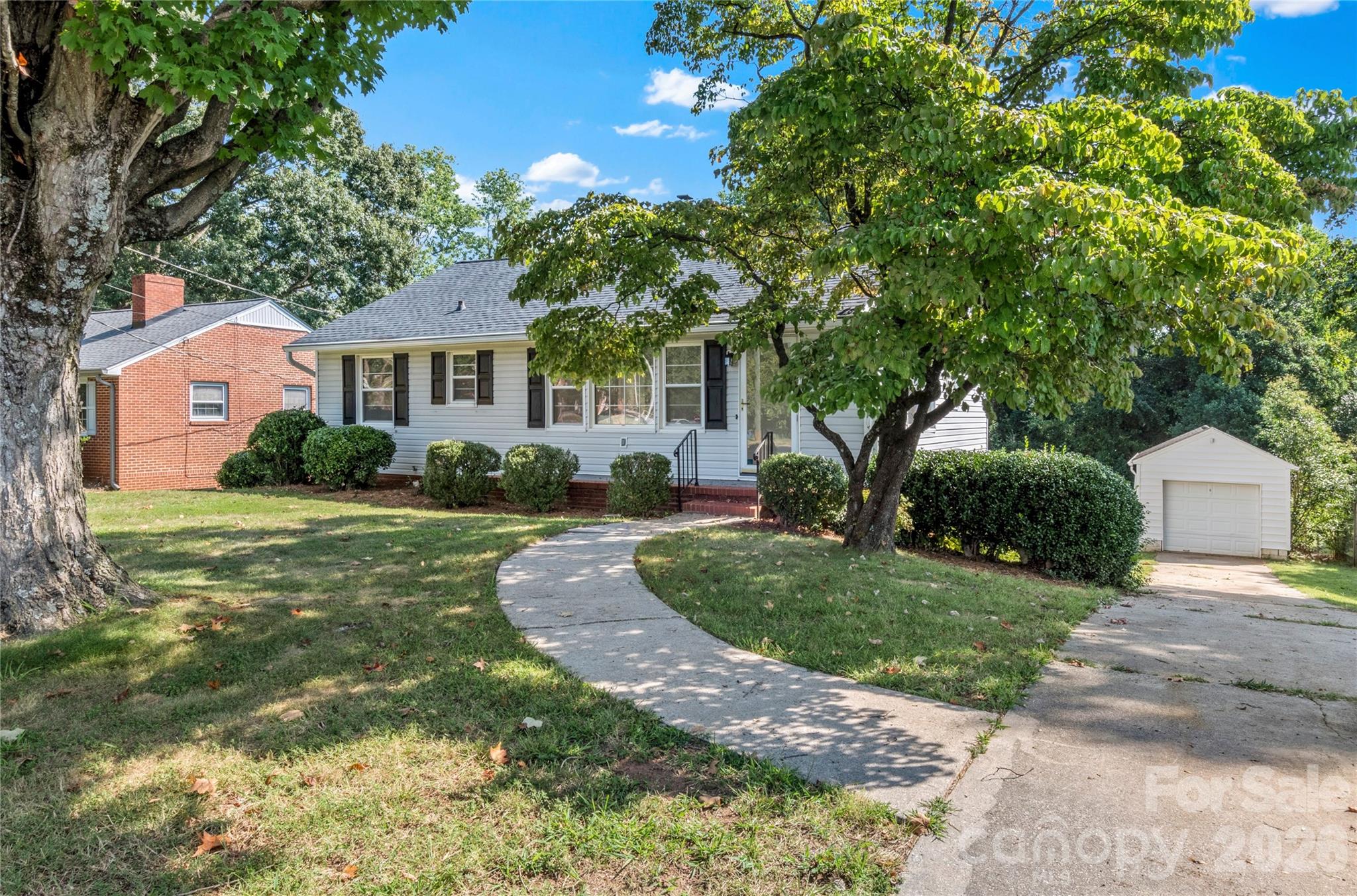 1248 Bolton Street Property Photo 1
