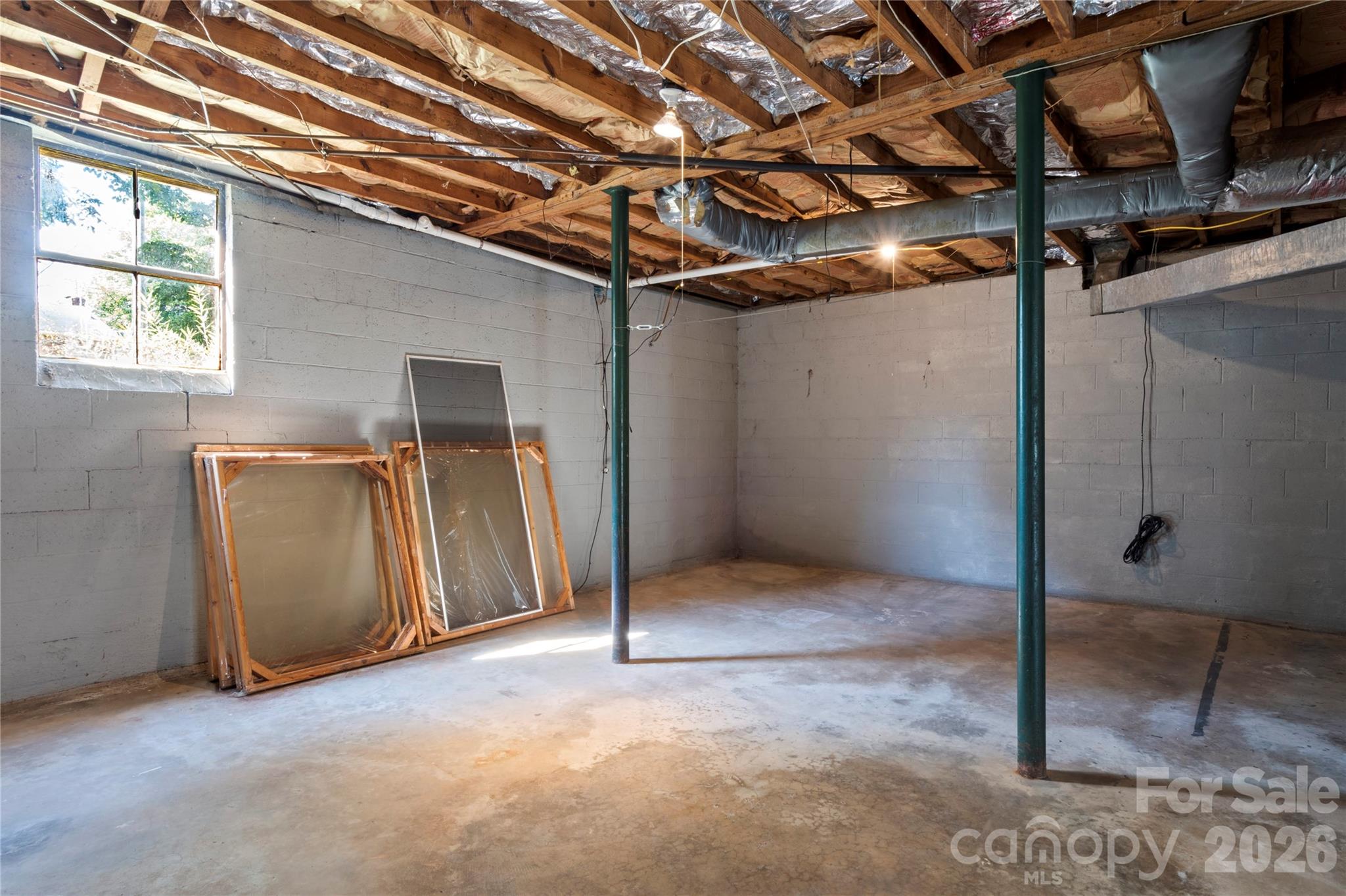 1248 Bolton Street Property Photo 35