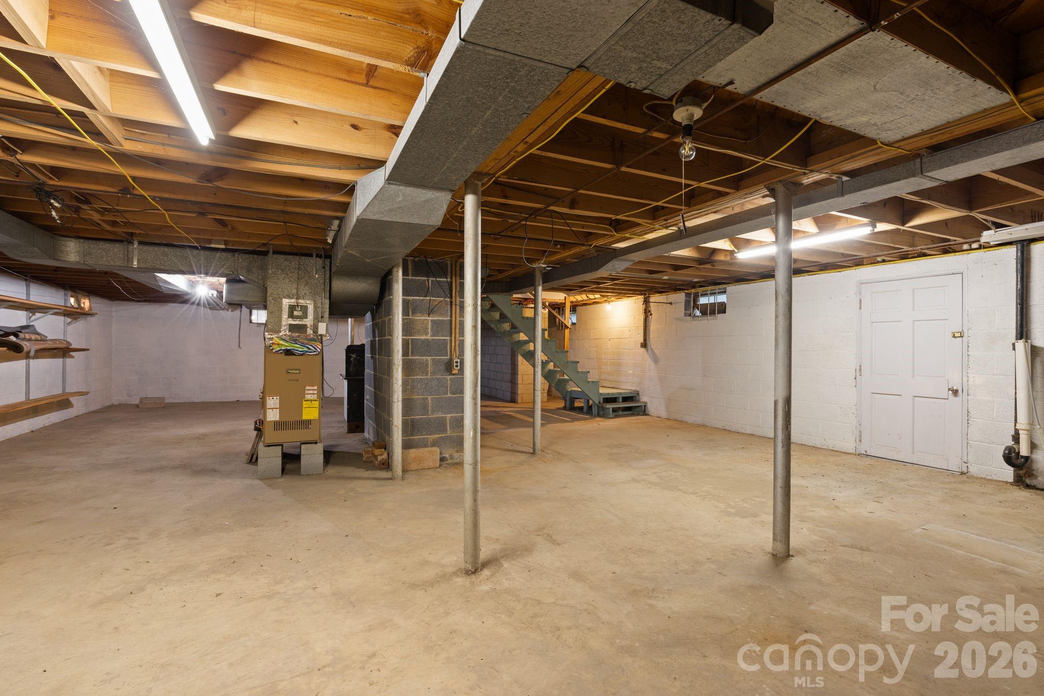 1452 Sweeten Creek Road Property Photo 29