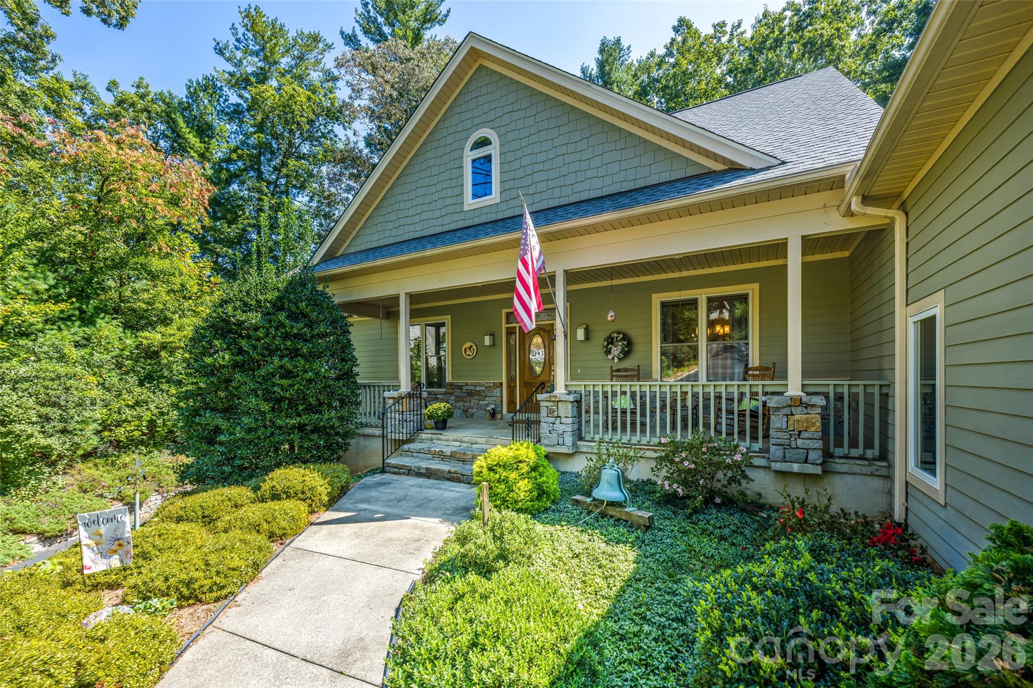 151 Shadowleaf Drive Property Photo 2