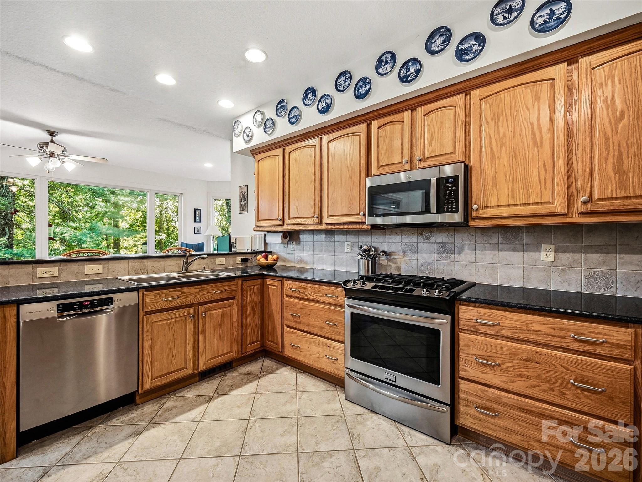 151 Shadowleaf Drive Property Photo 15