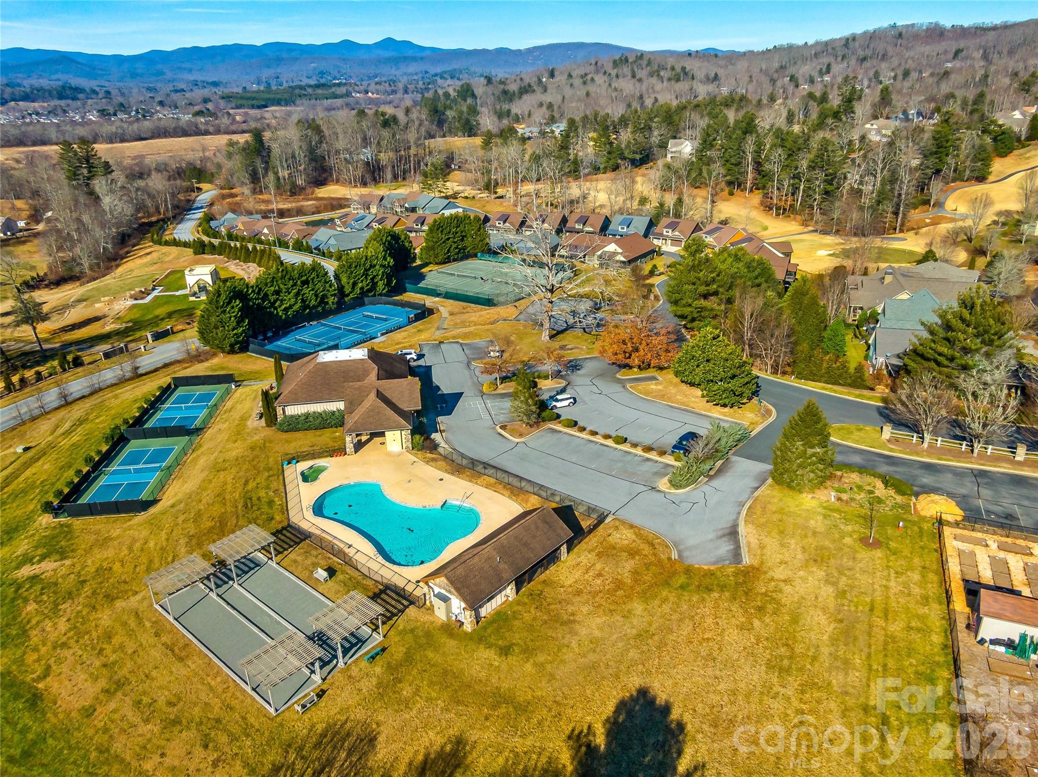 151 Shadowleaf Drive Property Photo 40