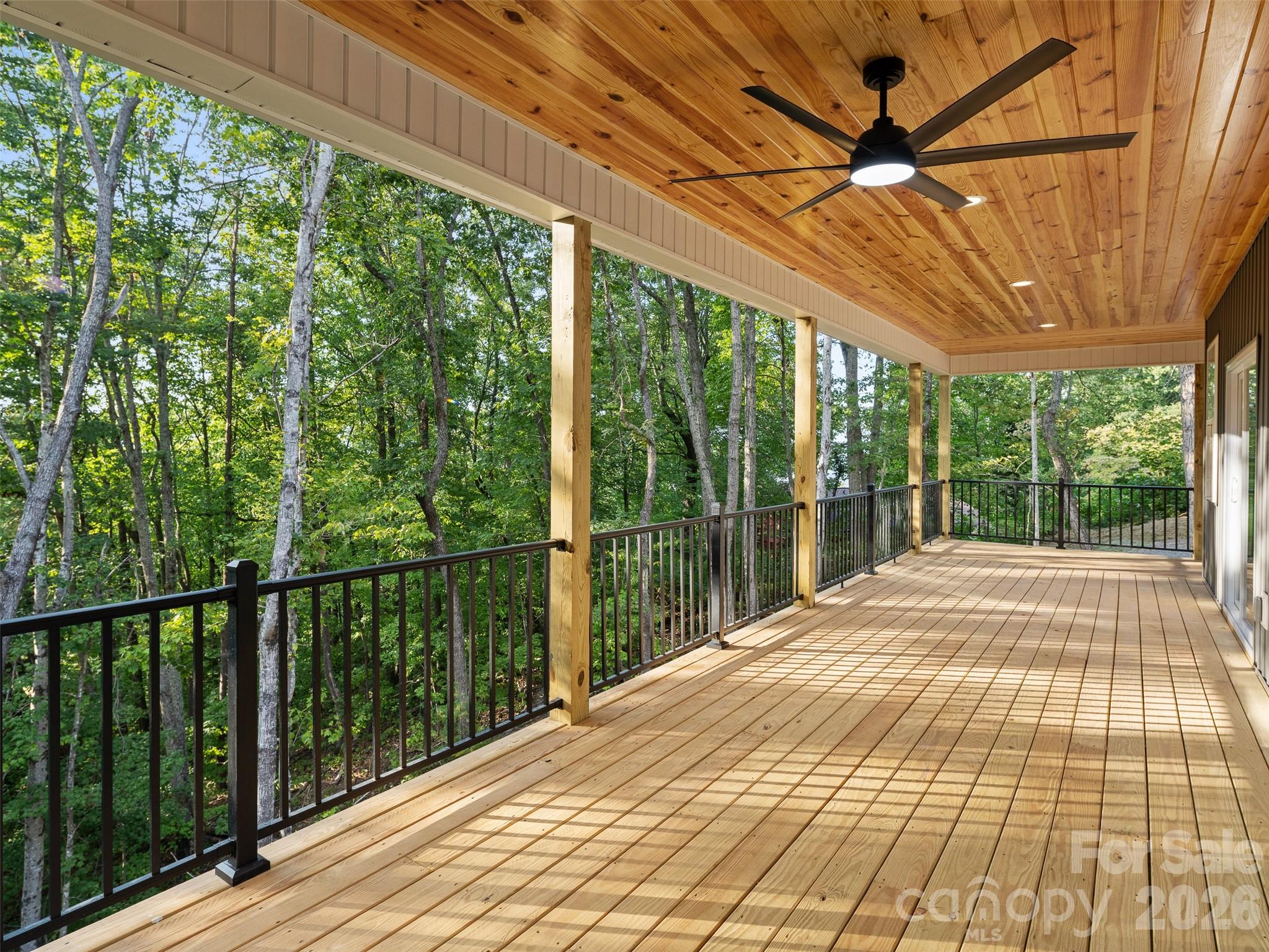 160 Blossom Ridge Property Photo 4