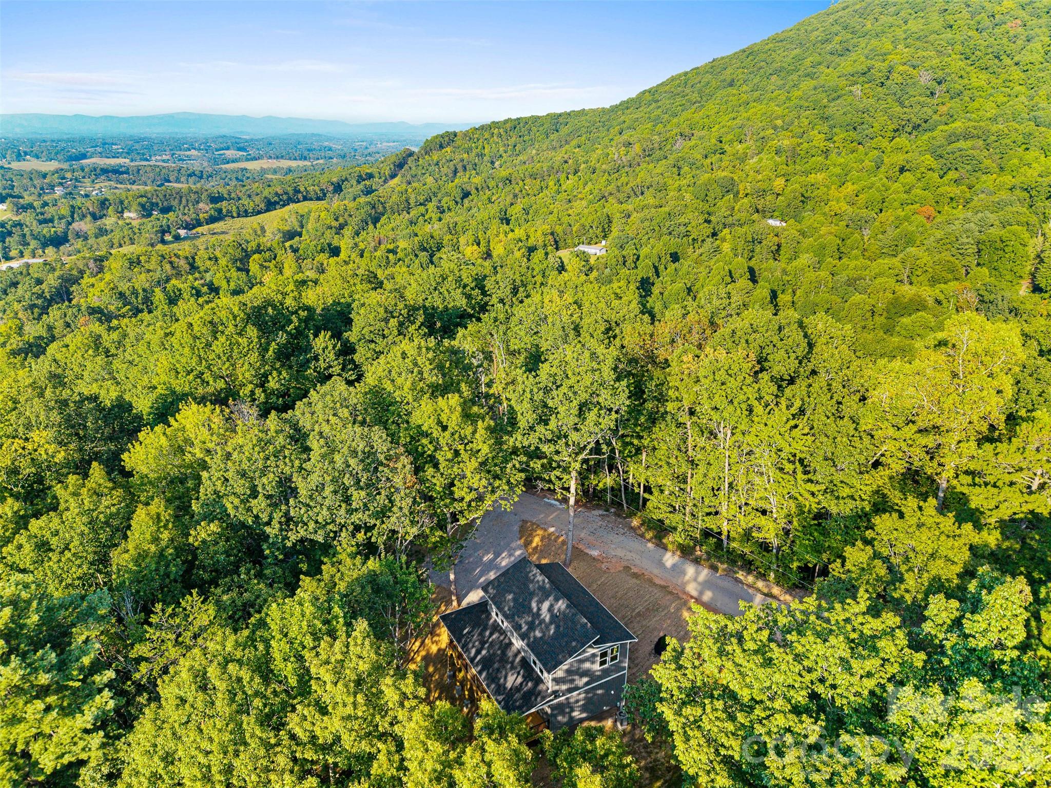 160 Blossom Ridge Property Photo 9