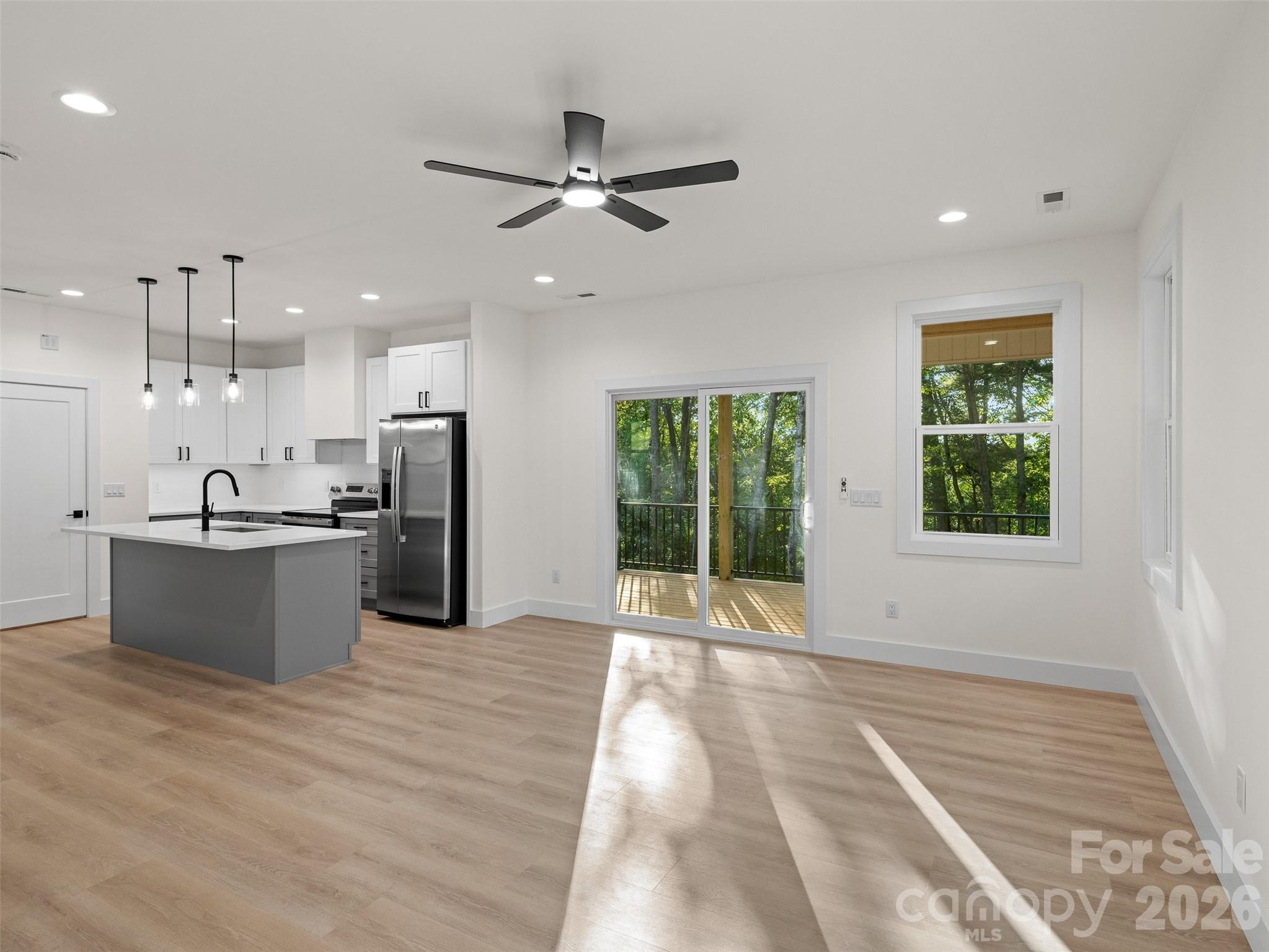 160 Blossom Ridge Property Photo 11