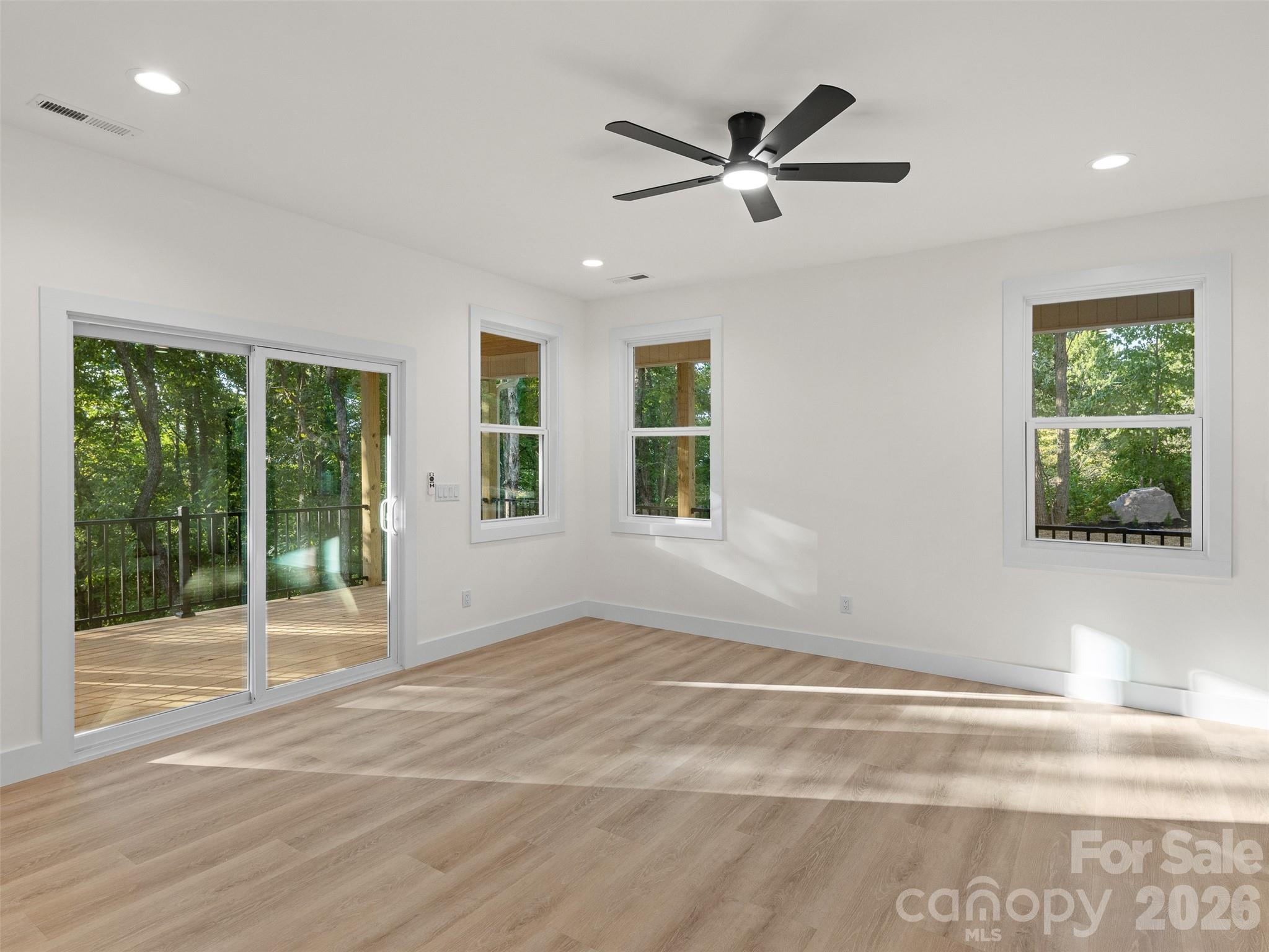 160 Blossom Ridge Property Photo 13