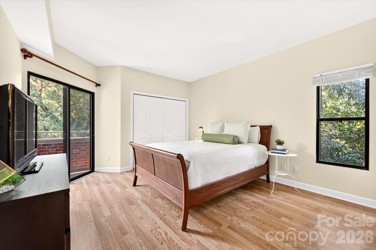 224 N Poplar Street 23 Property Photo 15
