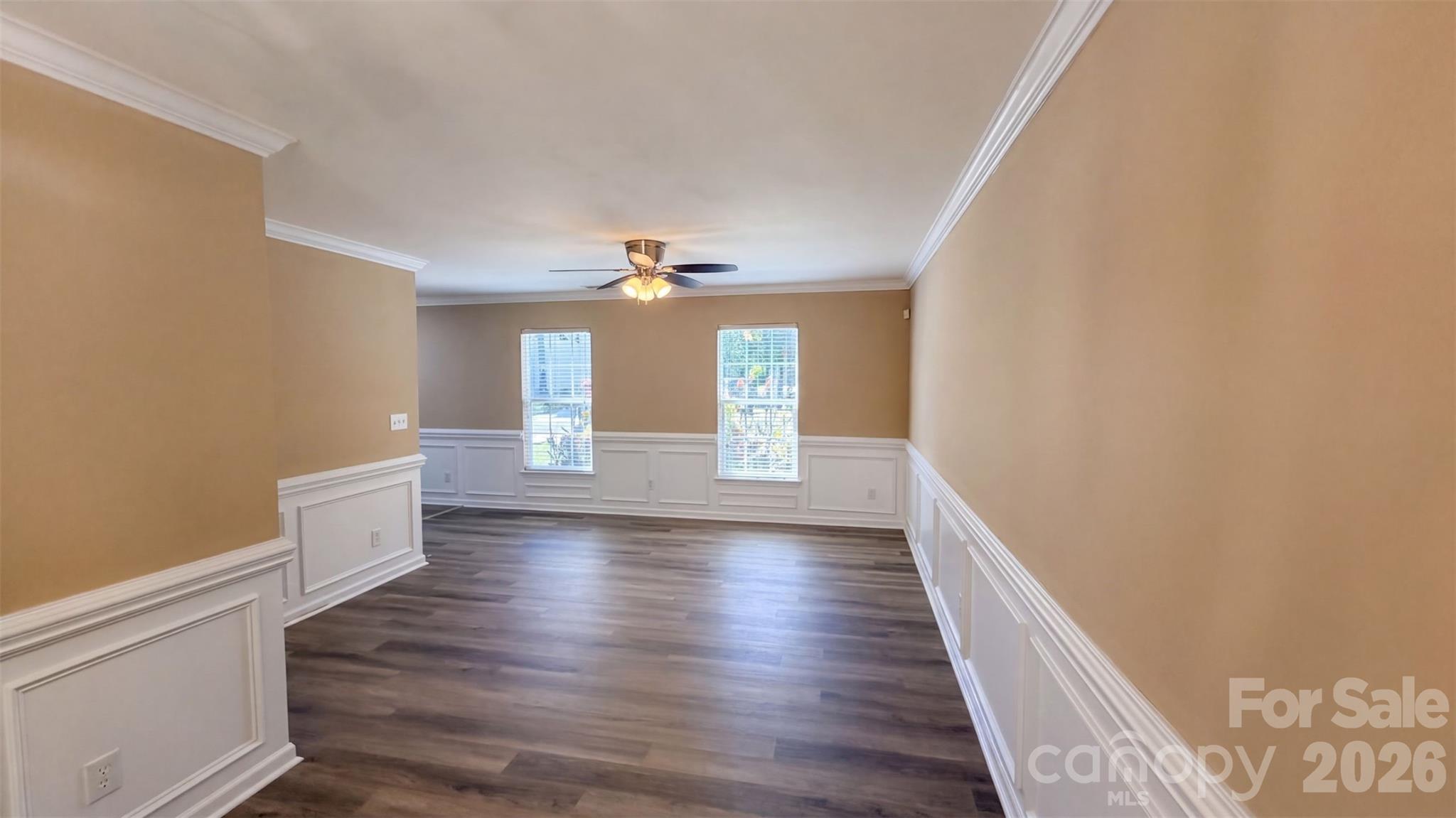 9334 Arbor Creek Drive Property Photo 8
