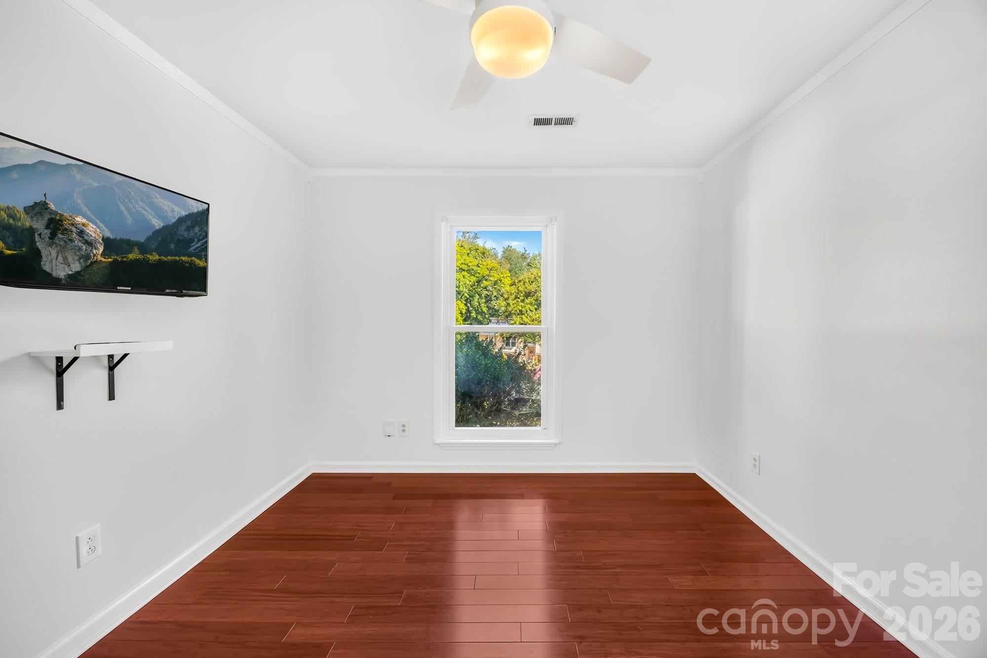 4900 Cricklewood Lane Property Photo 18