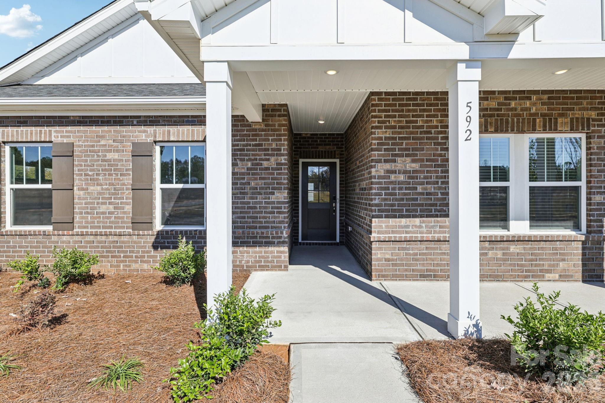 150 Arlingdale Drive Property Photo 1