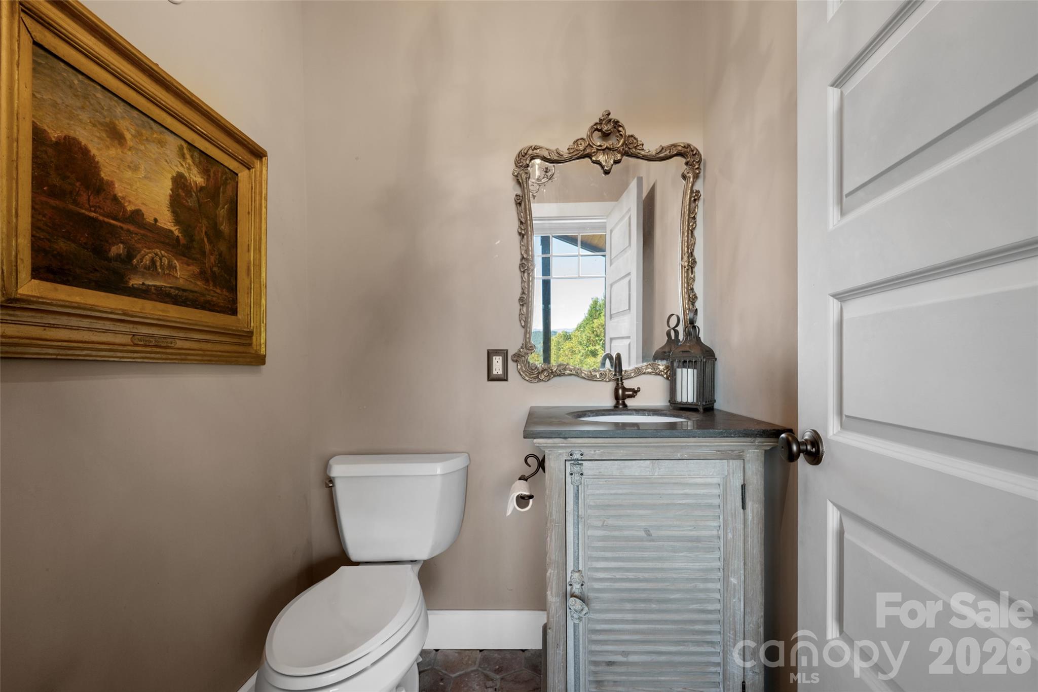 134 Luther Drive Property Photo 18