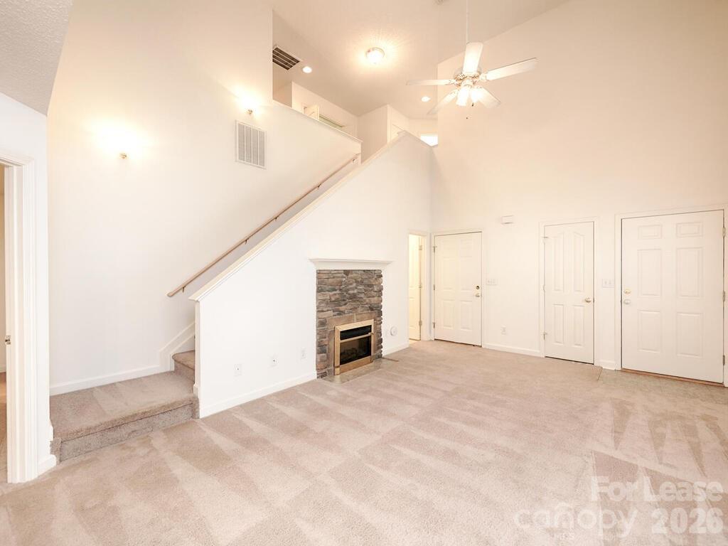 177 Clusters Circle Property Photo 8