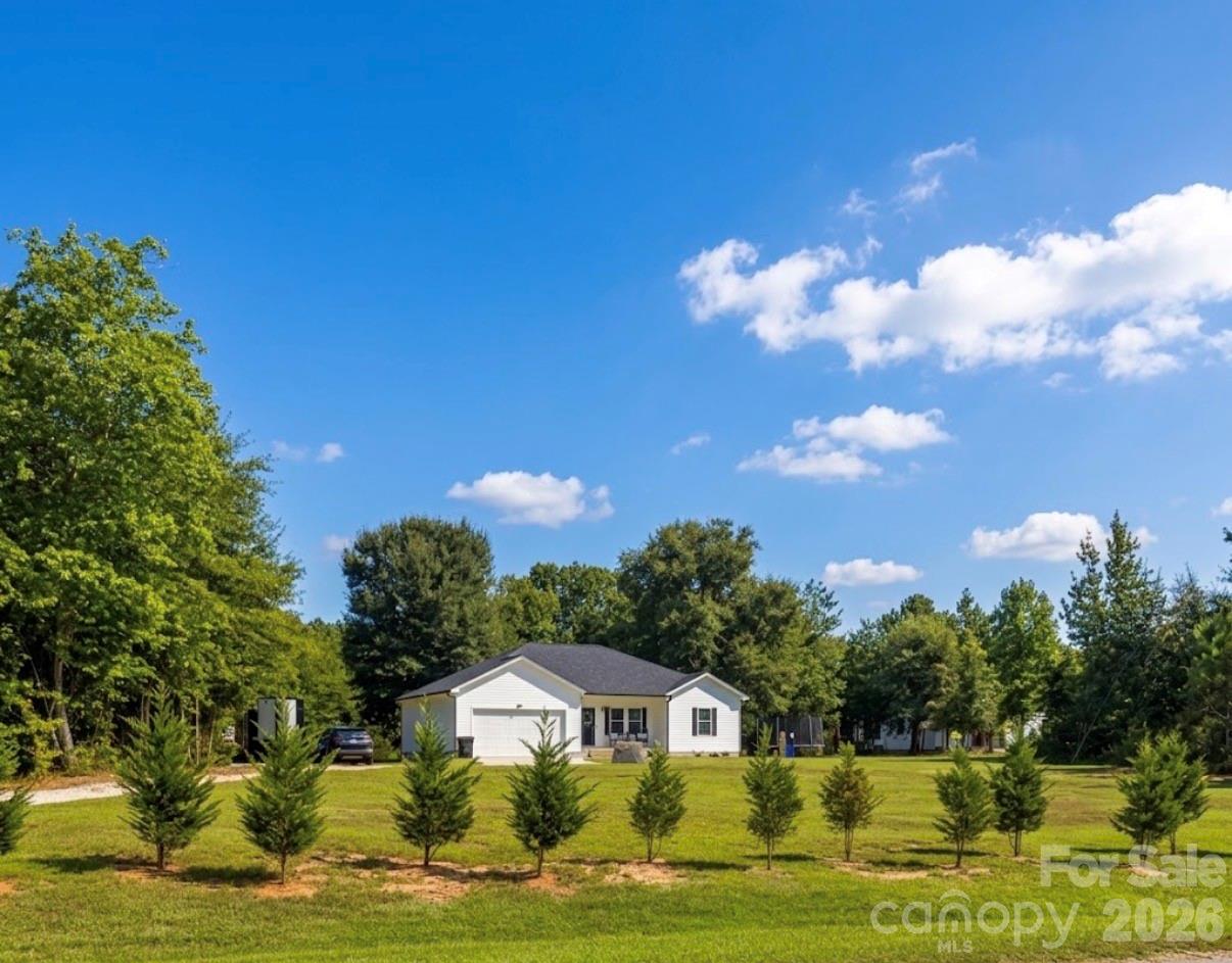 620 Murdock Road Property Photo 4