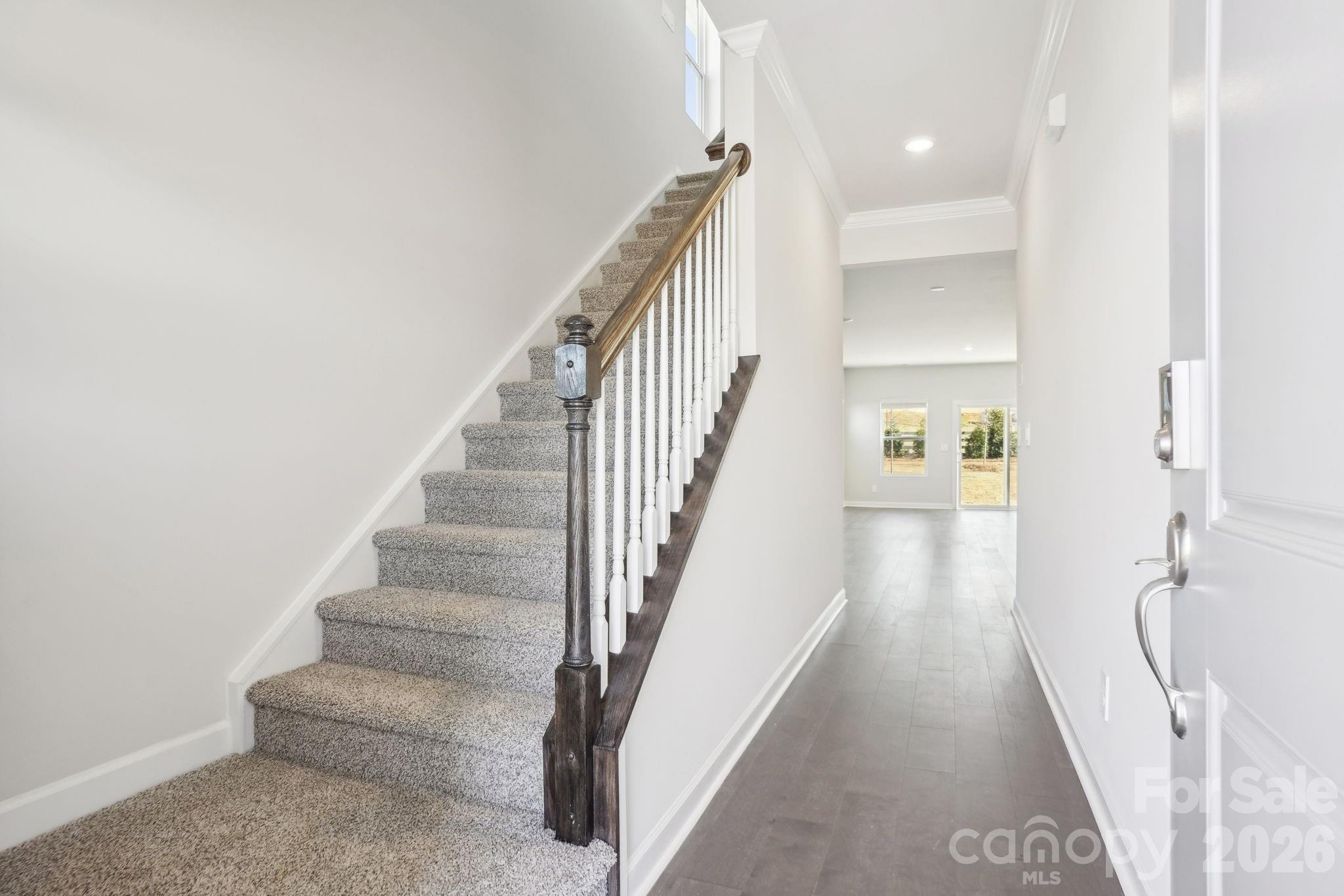 5067 Poplin Valley Property Photo 3