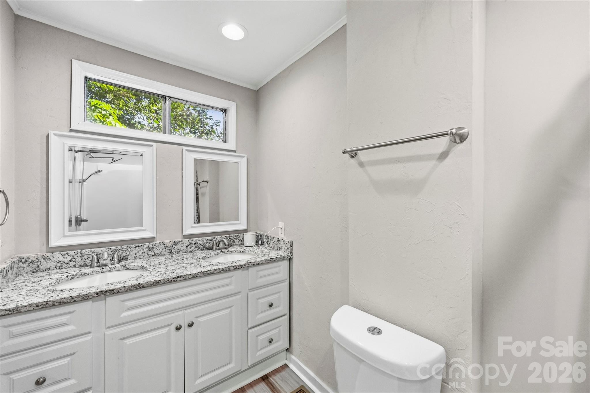 119 Walton Street Property Photo 18